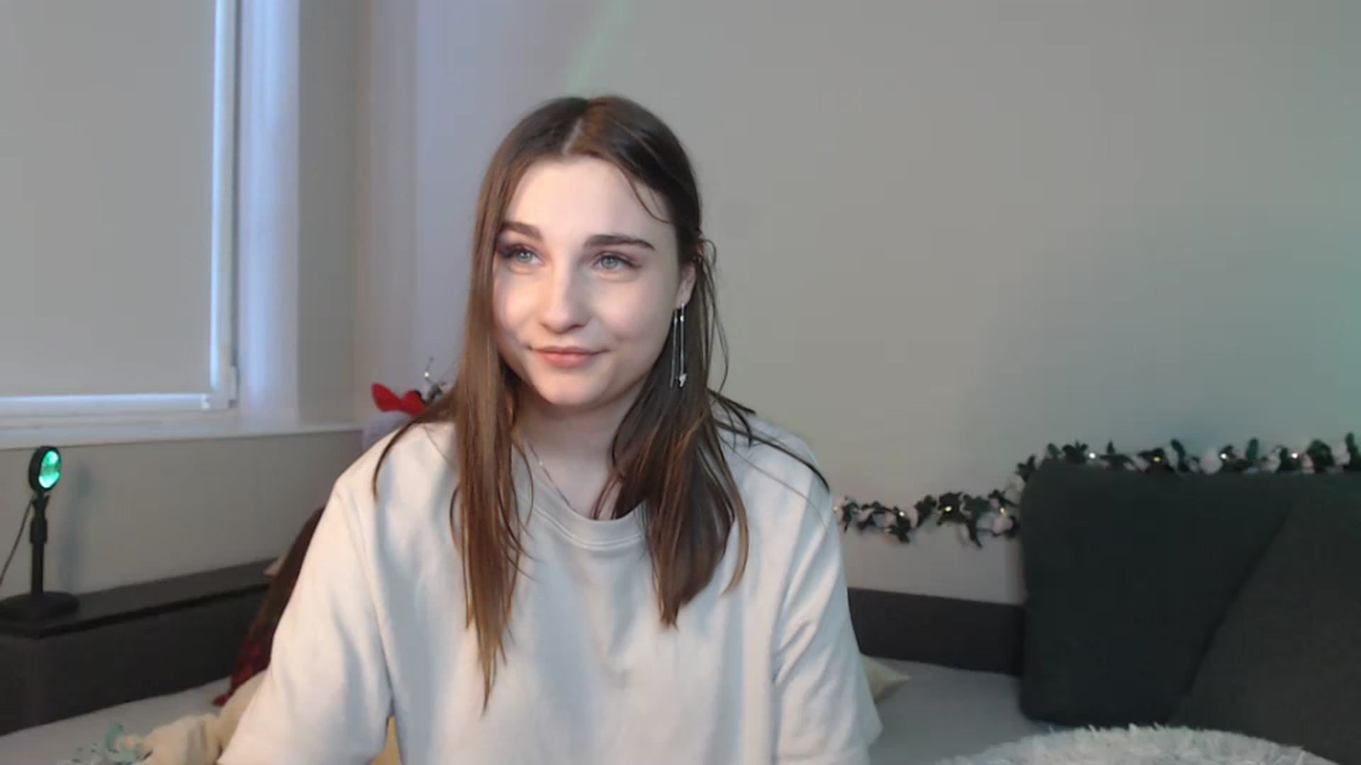 Gallery image thumbnail from LaneyGrey's myfreecams stream on, 07/09/2024, 12:24 image 14 of 20