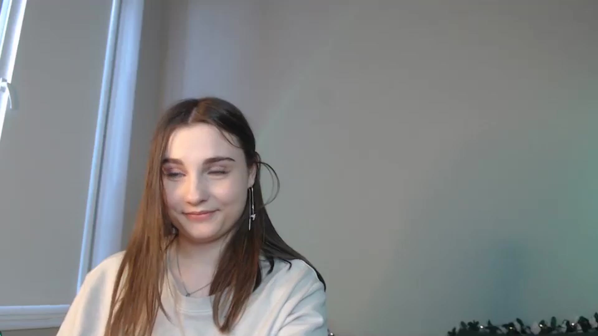 Gallery image thumbnail from LaneyGrey's myfreecams stream on, 07/09/2024, 12:24 image 6 of 20