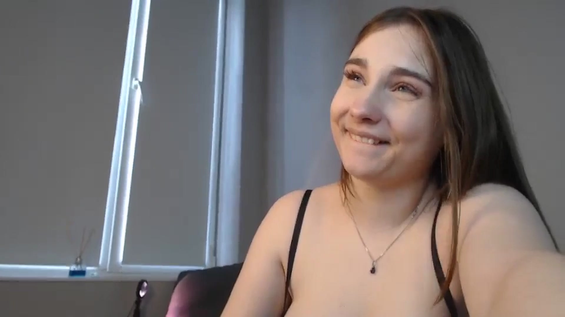 Gallery image thumbnail from LaneyGrey's myfreecams stream on, 07/19/2024, 12:37 image 6 of 20