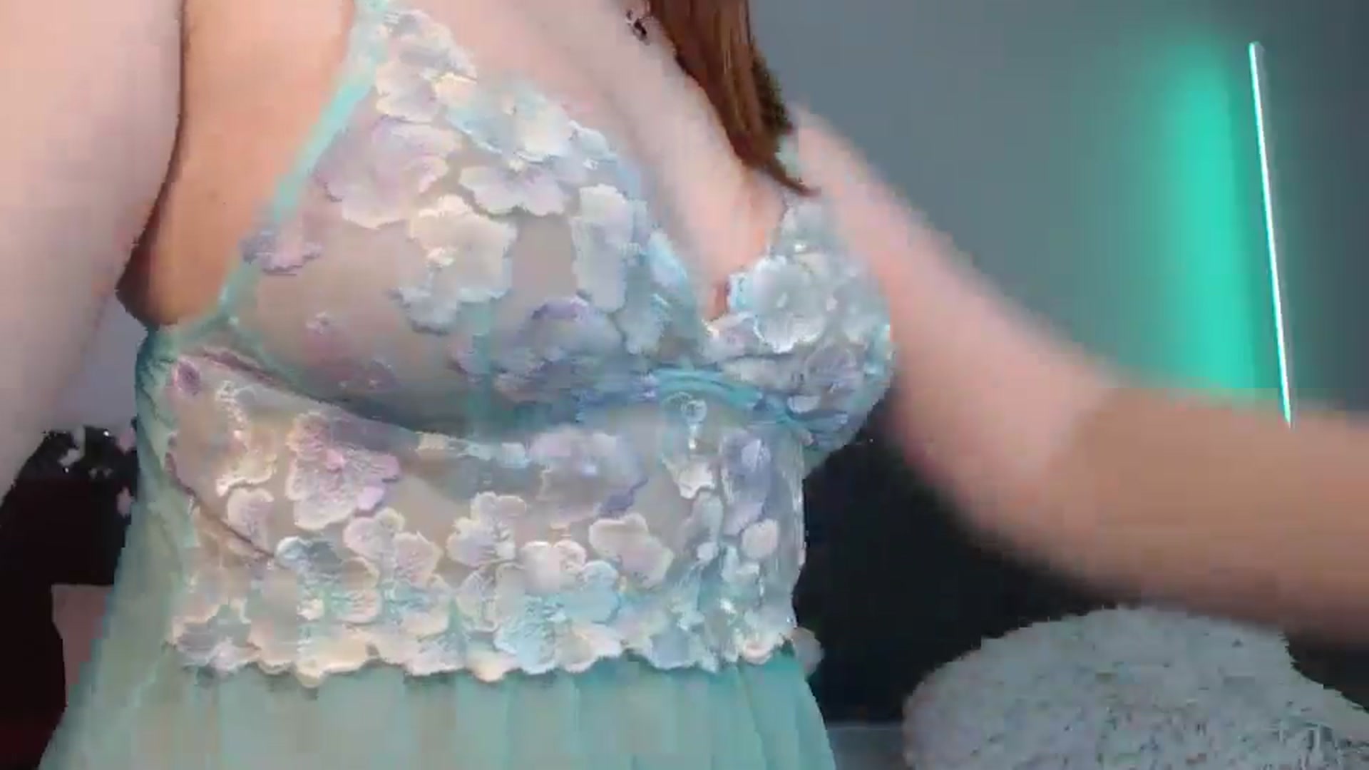 Gallery image thumbnail from LaneyGrey's myfreecams stream on, 07/20/2024, 12:58 image 14 of 20
