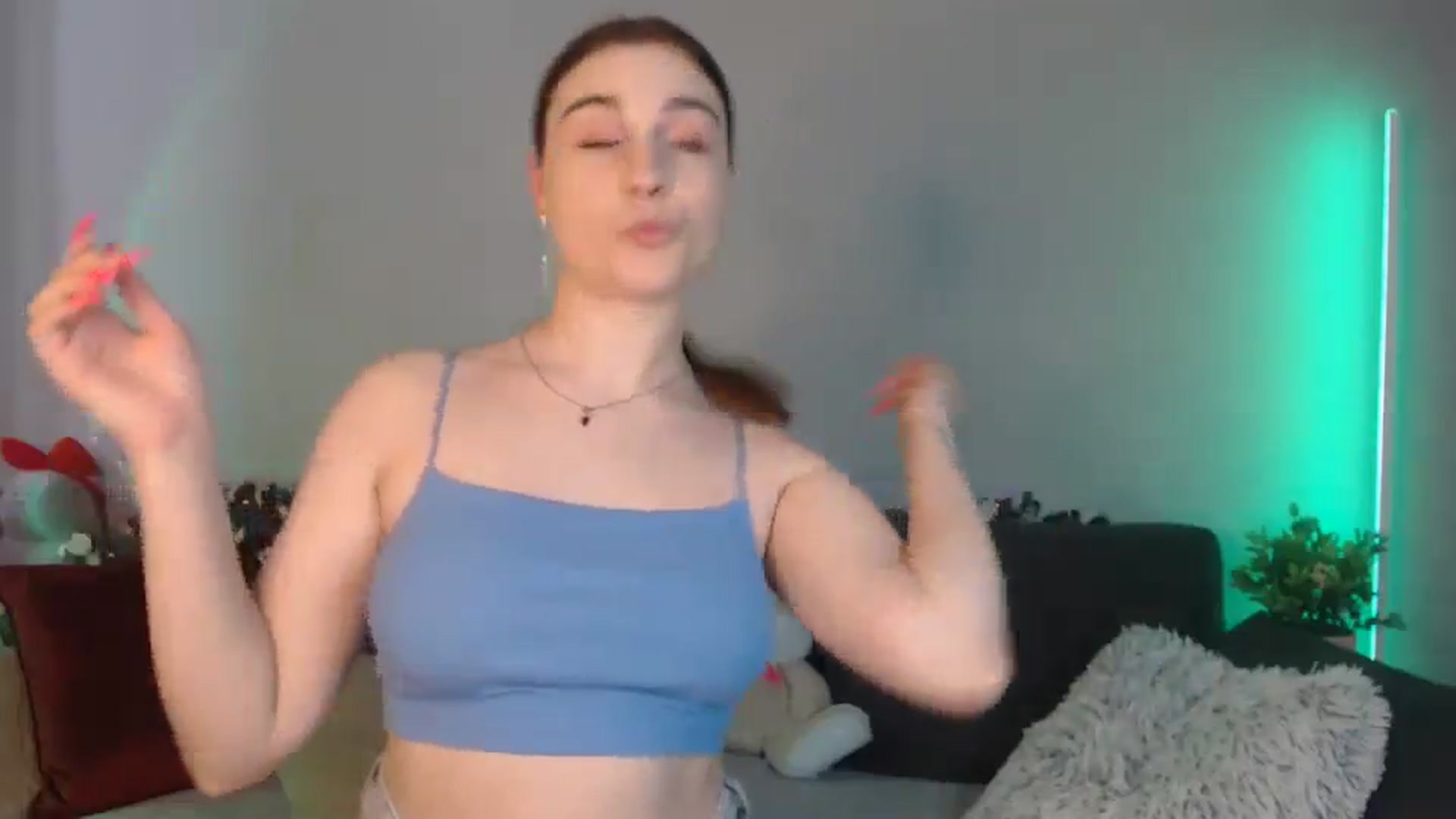 Gallery image thumbnail from LaneyGrey's myfreecams stream on, 07/21/2024, 13:23 image 13 of 20