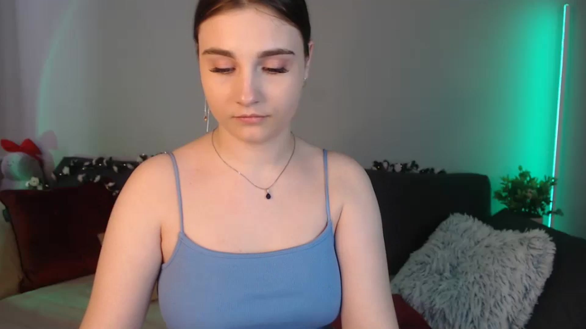 Gallery image thumbnail from LaneyGrey's myfreecams stream on, 07/21/2024, 13:23 image 14 of 20