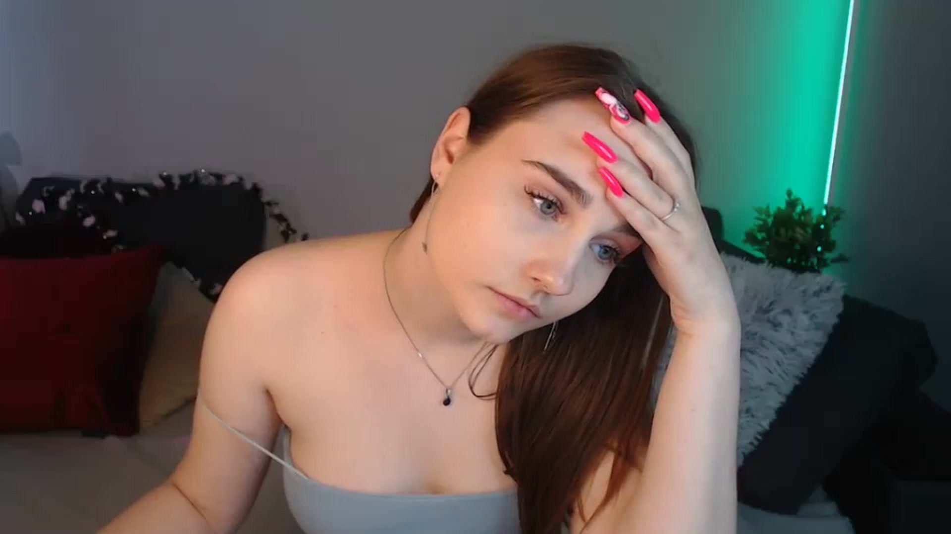 Gallery image thumbnail from LaneyGrey's myfreecams stream on, 07/23/2024, 11:55 image 9 of 20