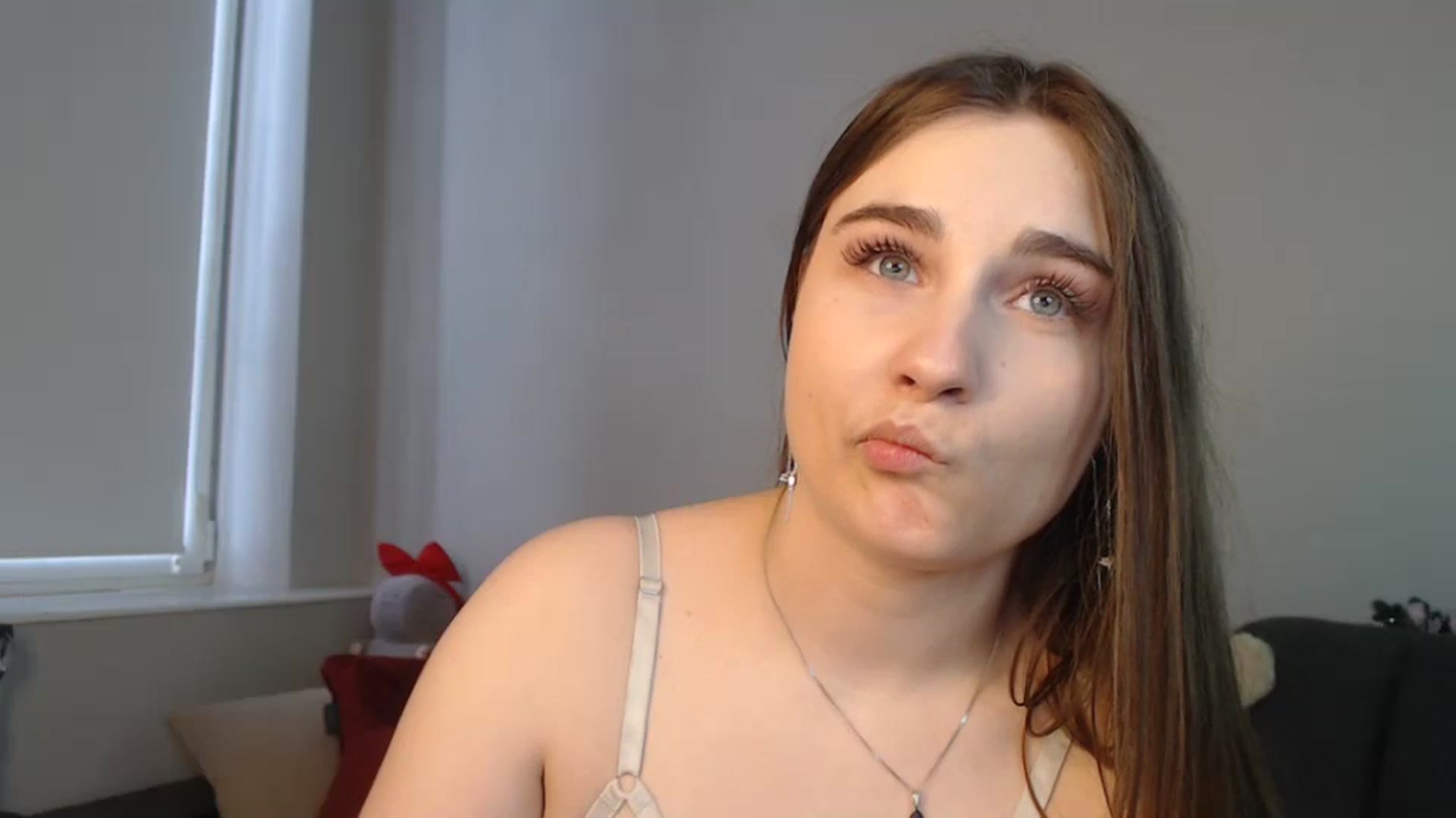 Gallery image thumbnail from LaneyGrey's myfreecams stream on, 07/24/2024, 10:46 image 10 of 20