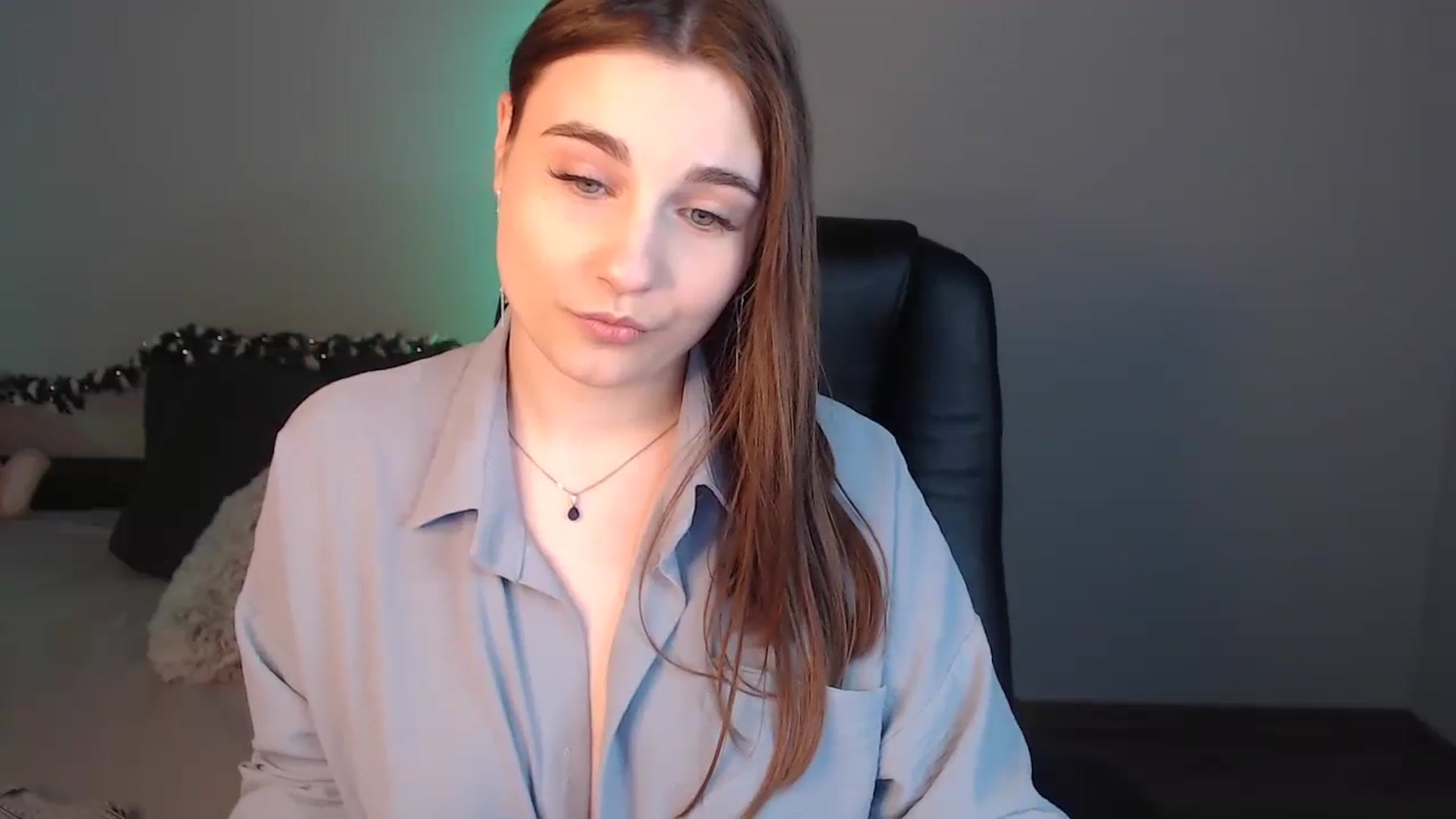 Gallery image thumbnail from LaneyGrey's myfreecams stream on, 07/29/2024, 10:30 image 14 of 20