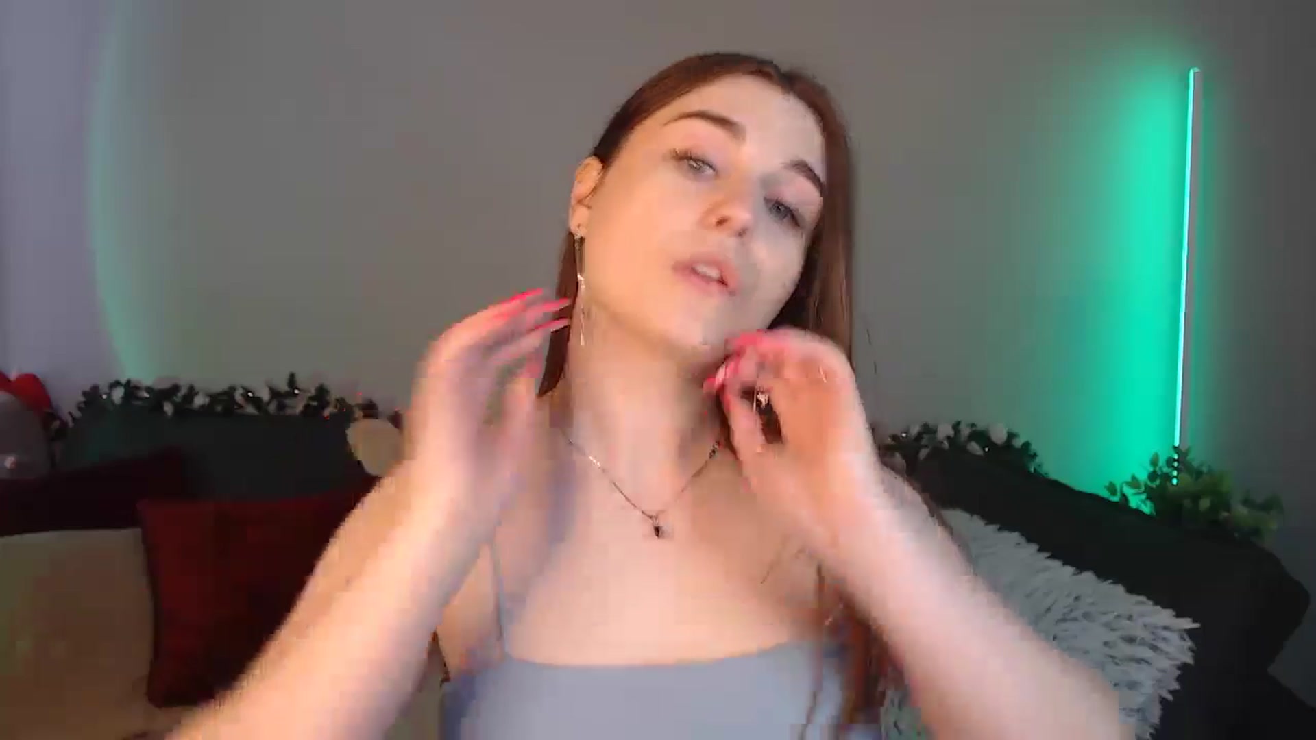 Gallery image thumbnail from LaneyGrey's myfreecams stream on, 07/29/2024, 13:00 image 13 of 20