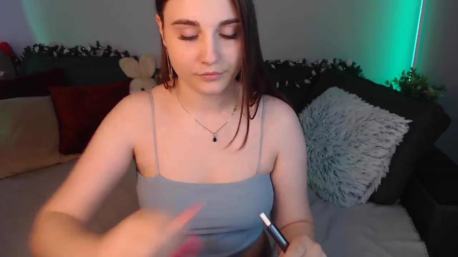 Gallery image thumbnail from LaneyGrey's myfreecams stream on, 07/29/2024, 13:00 image 9 of 20