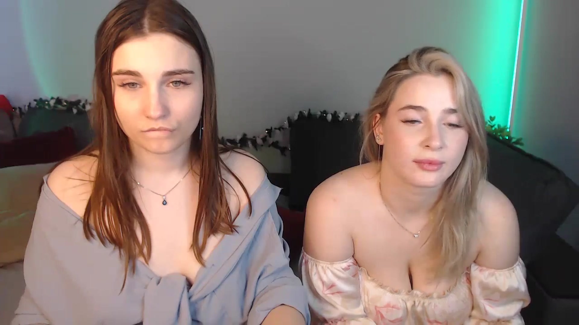 Gallery image thumbnail from LaneyGrey's myfreecams stream on, 07/29/2024, 13:55 image 11 of 20