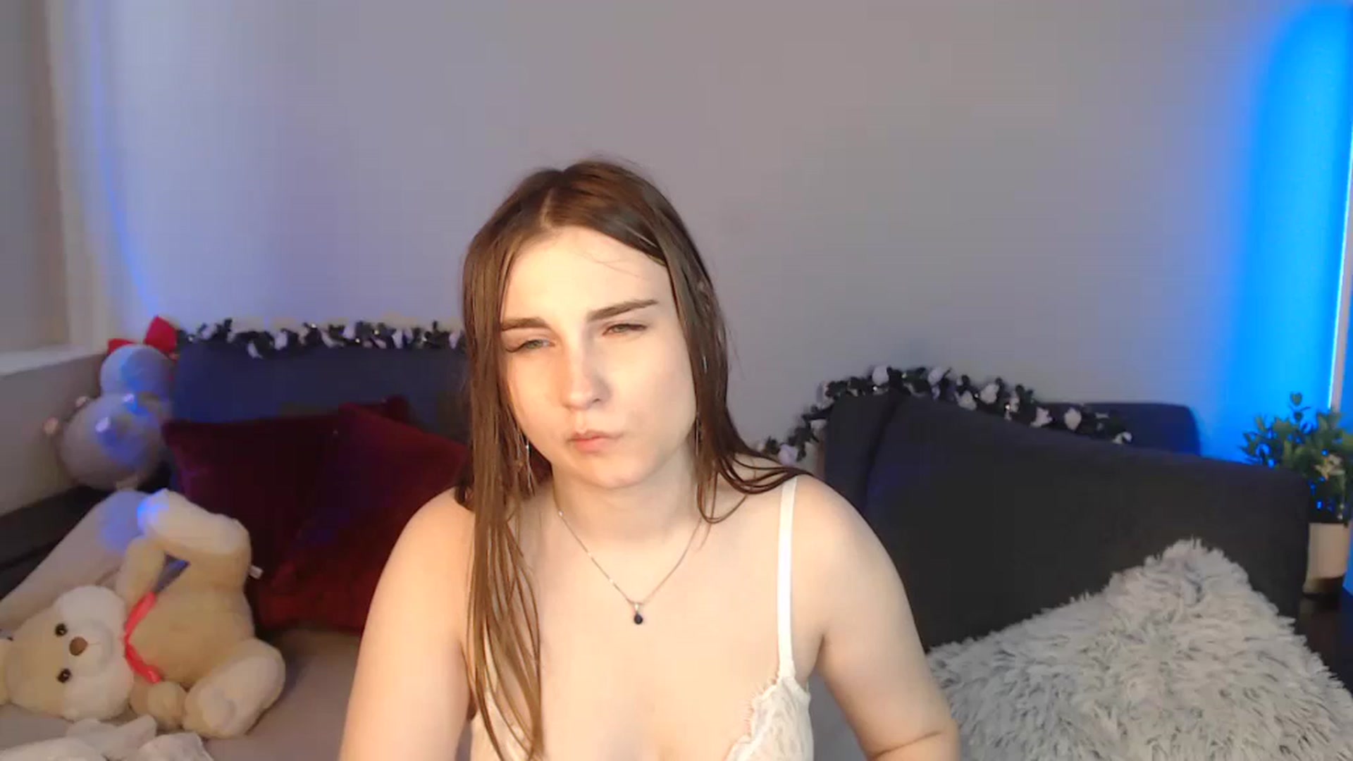 Gallery image thumbnail from LaneyGrey's myfreecams stream on, 08/02/2024, 13:51 image 1 of 20