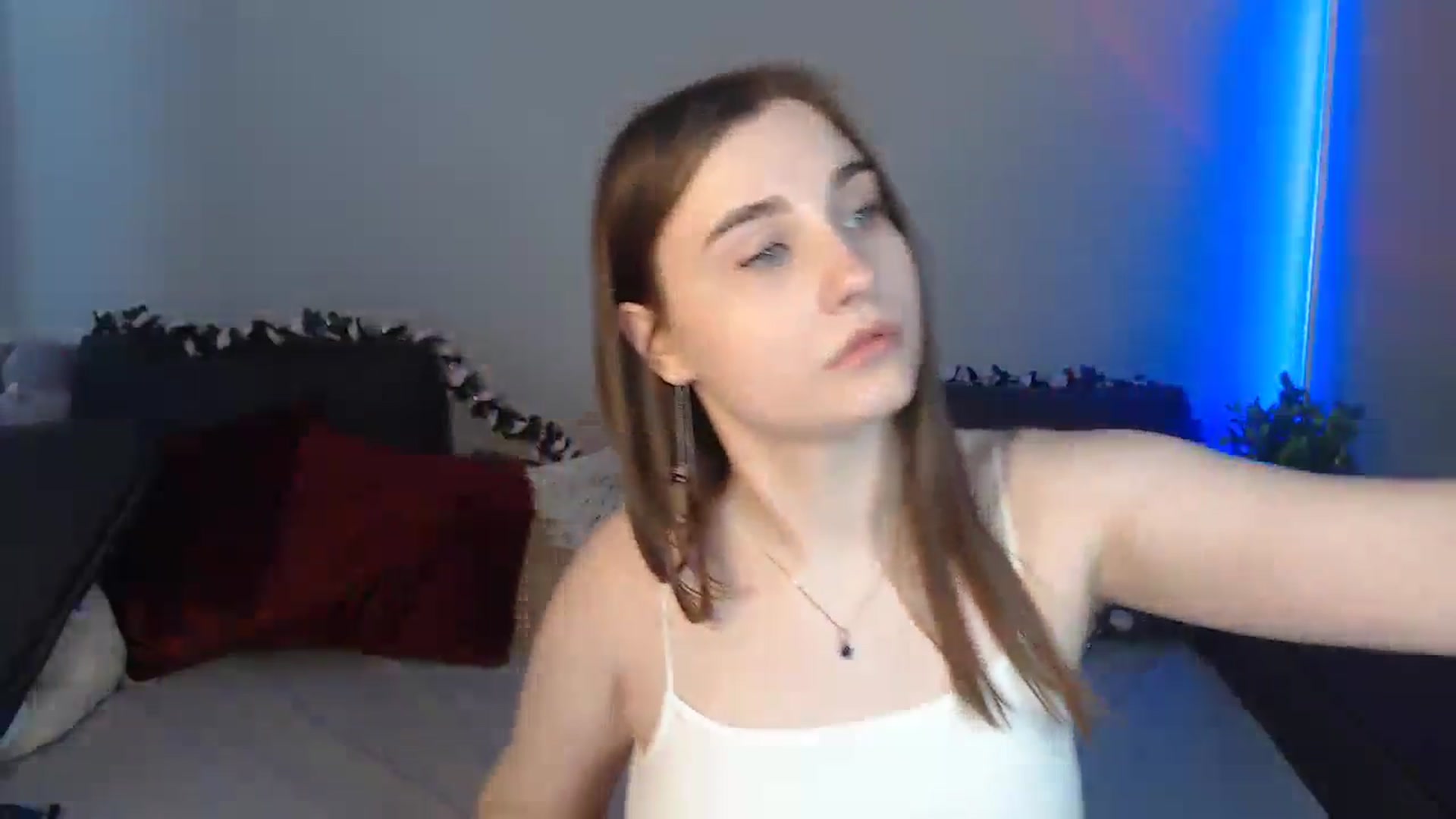 Gallery image thumbnail from LaneyGrey's myfreecams stream on, 08/05/2024, 13:49 image 3 of 20