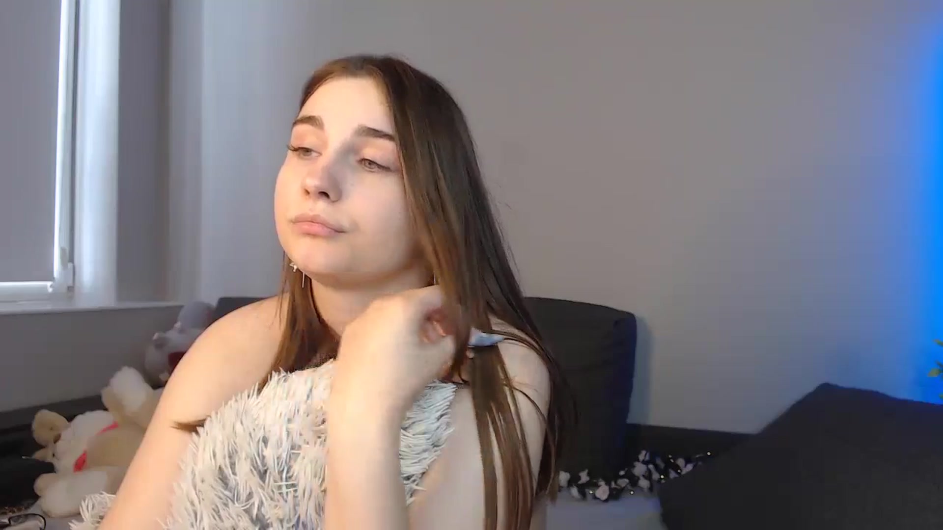 Gallery image thumbnail from LaneyGrey's myfreecams stream on, 08/07/2024, 13:55 image 7 of 20