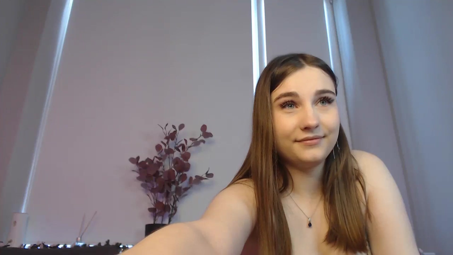 Gallery image thumbnail from LaneyGrey's myfreecams stream on, 08/11/2024, 10:34 image 6 of 20