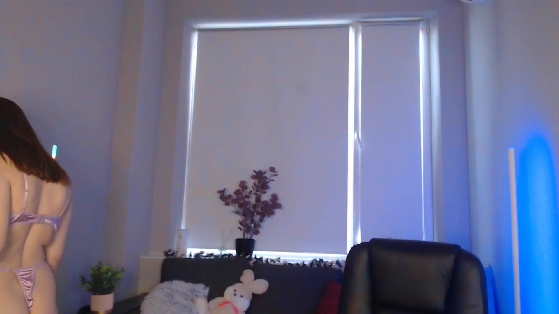 Gallery image thumbnail from LaneyGrey's myfreecams stream on, 08/18/2024, 09:05 image 2 of 20