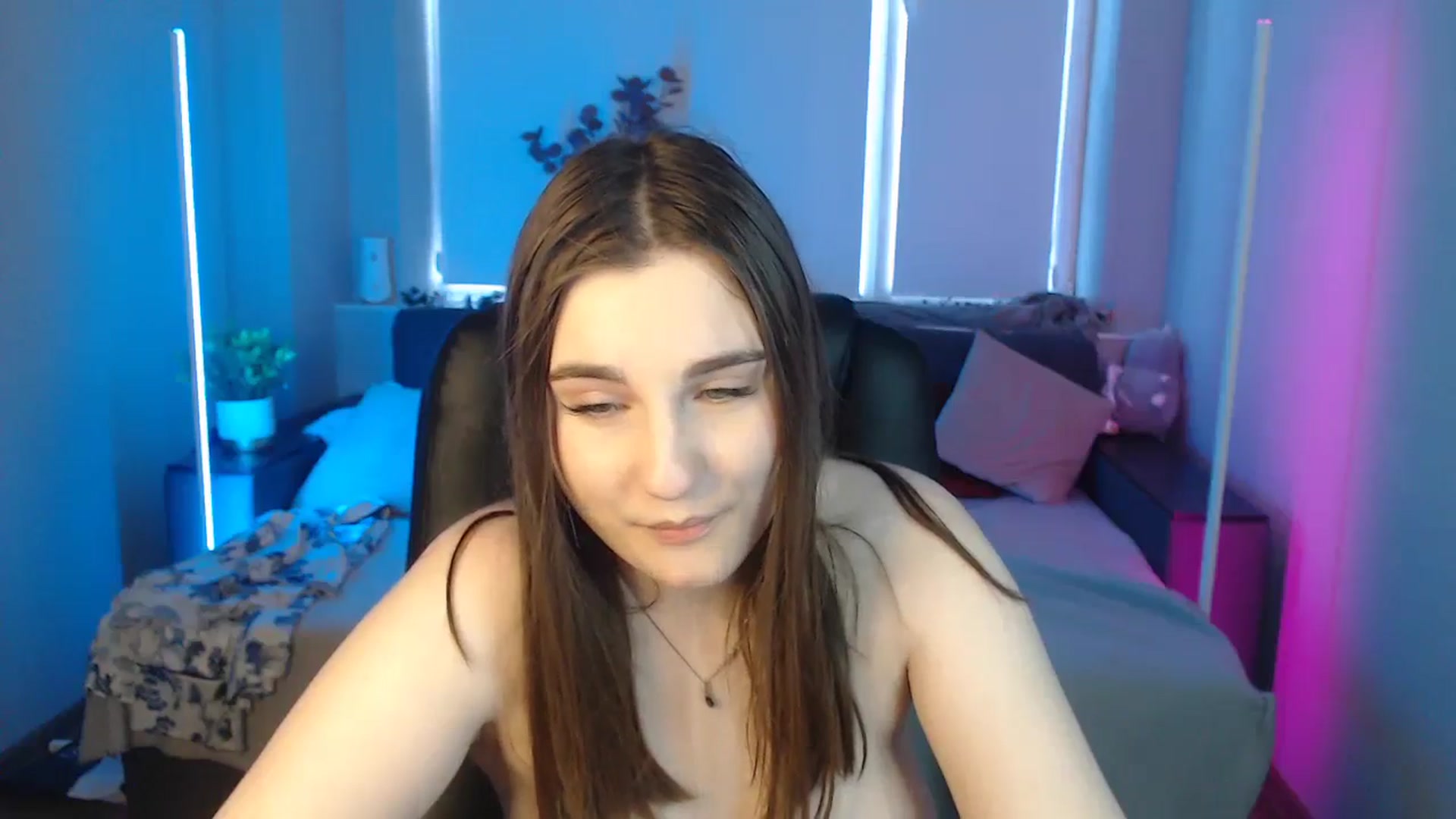 Gallery image thumbnail from LaneyGrey's myfreecams stream on, 08/23/2024, 10:01 image 20 of 20