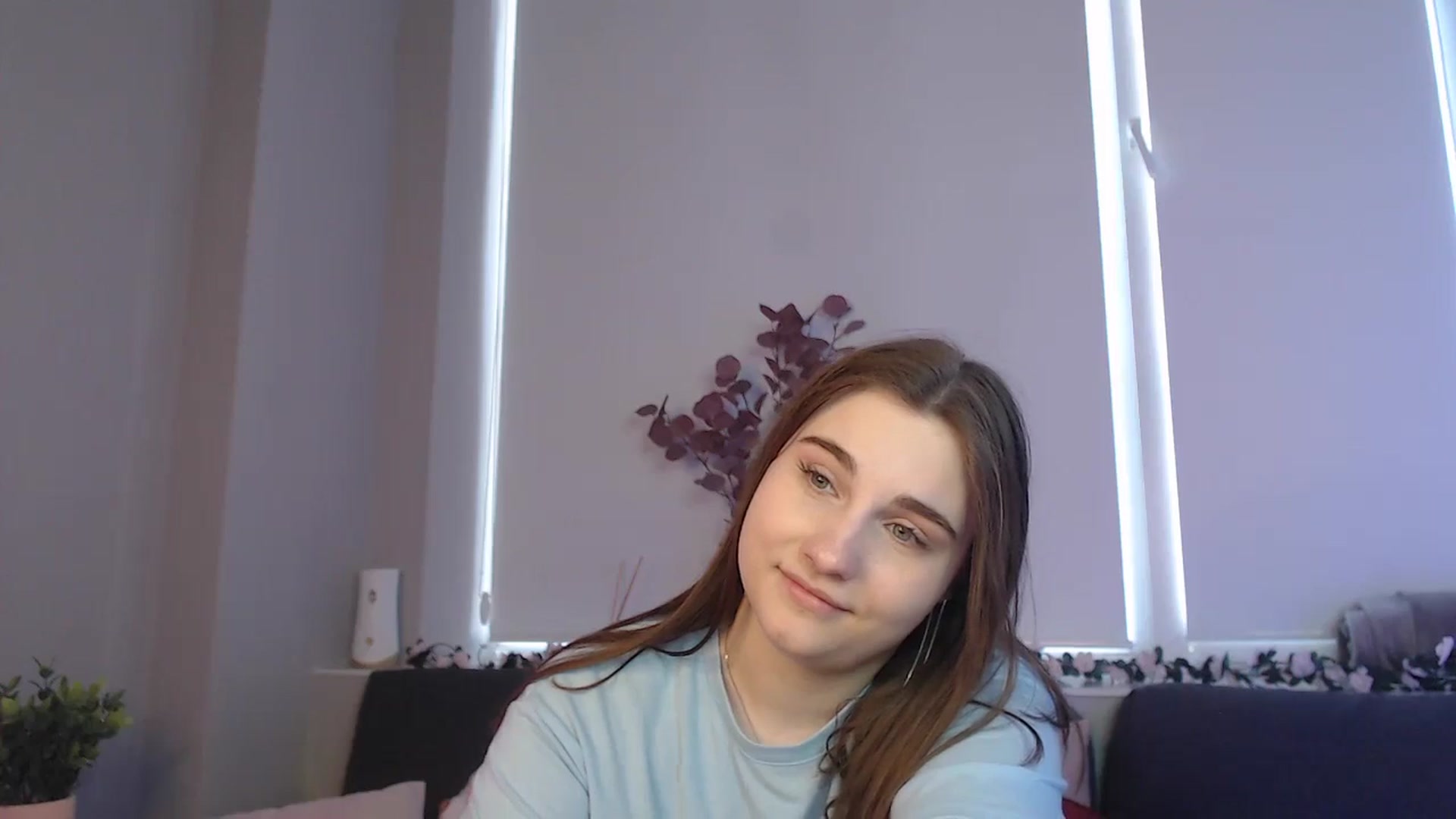 Gallery image thumbnail from LaneyGrey's myfreecams stream on, 08/25/2024, 10:44 image 20 of 20
