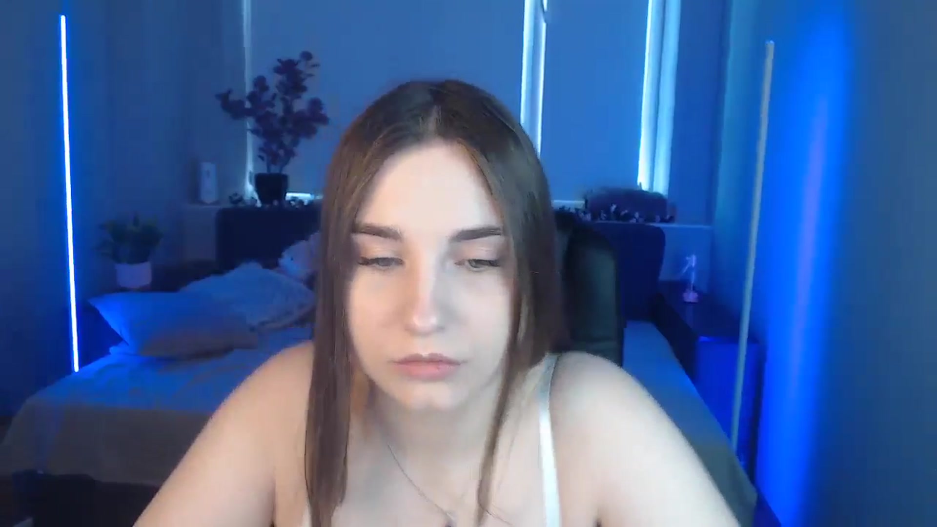 Gallery image thumbnail from LaneyGrey's myfreecams stream on, 08/26/2024, 08:21 image 4 of 20