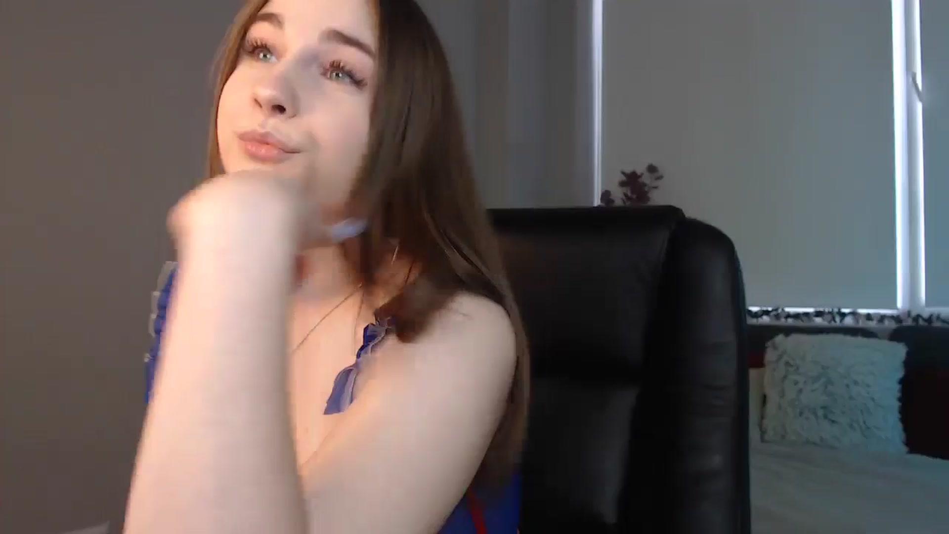 Gallery image thumbnail from LaneyGrey's myfreecams stream on, 08/28/2024, 09:14 image 10 of 20