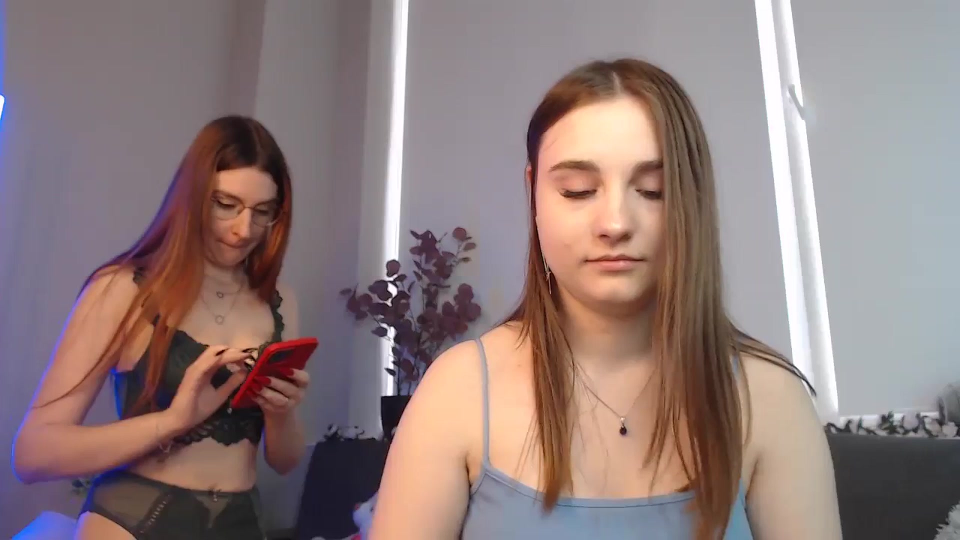 Gallery image thumbnail from LaneyGrey's myfreecams stream on, 08/28/2024, 10:04 image 16 of 20