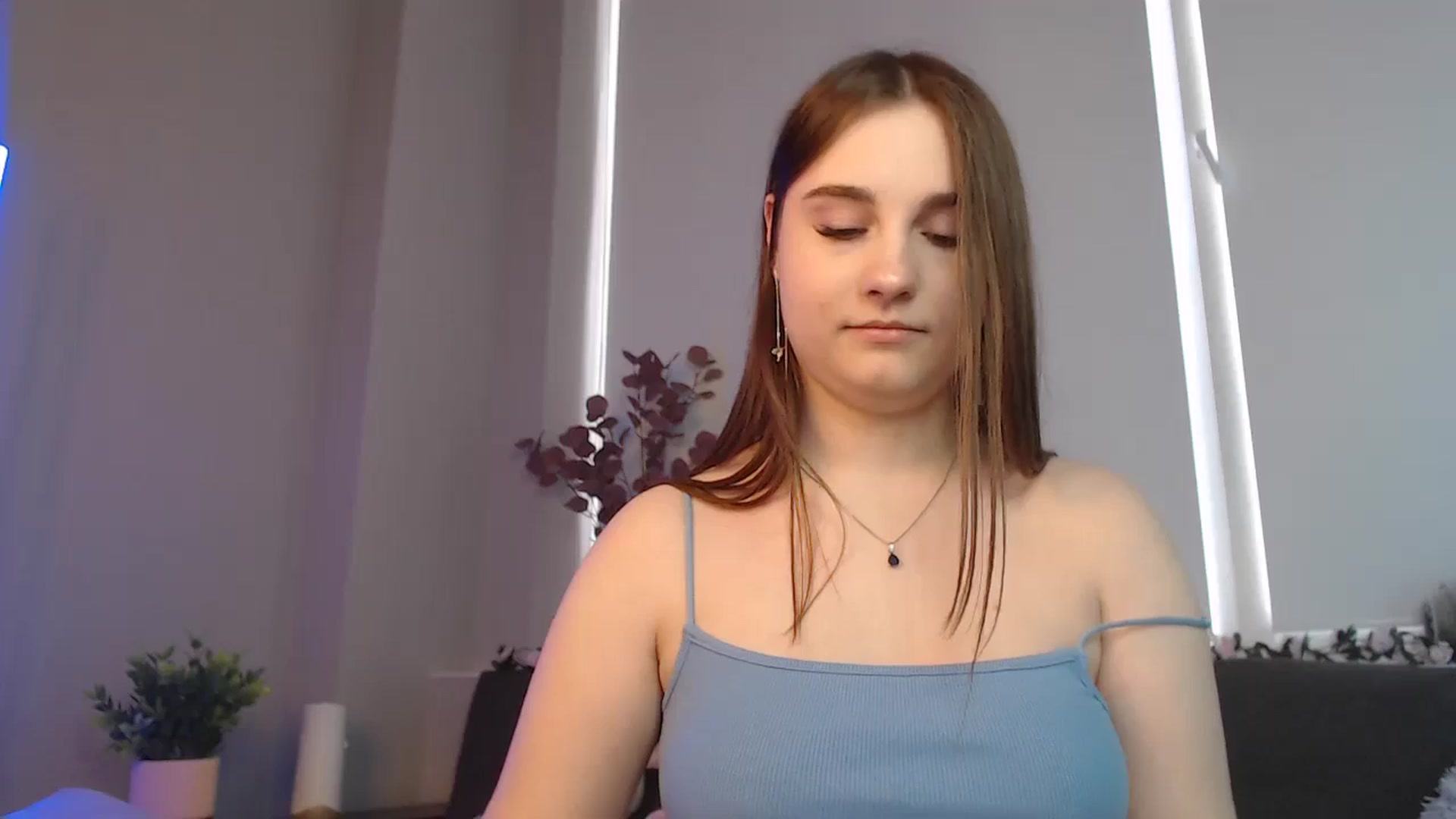 Gallery image thumbnail from LaneyGrey's myfreecams stream on, 08/28/2024, 10:04 image 14 of 20