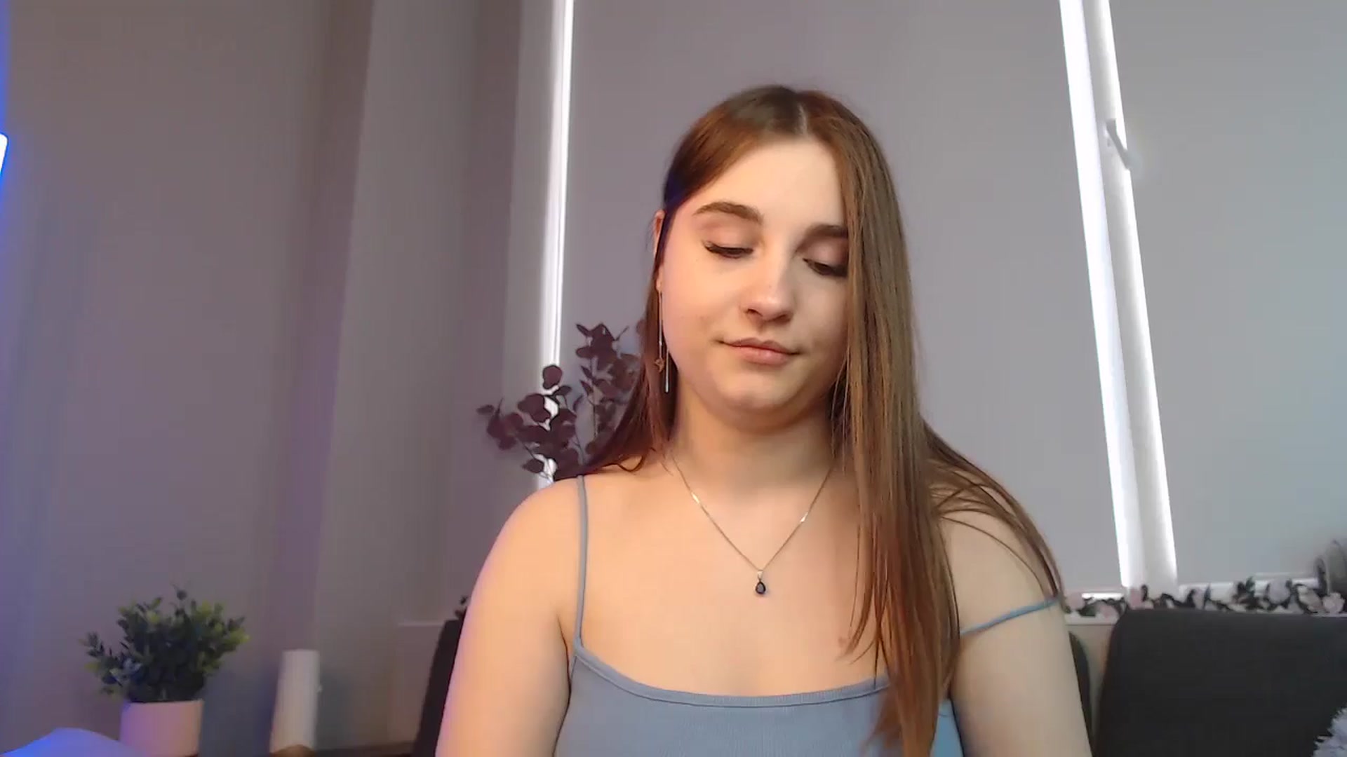Gallery image thumbnail from LaneyGrey's myfreecams stream on, 08/28/2024, 10:04 image 12 of 20