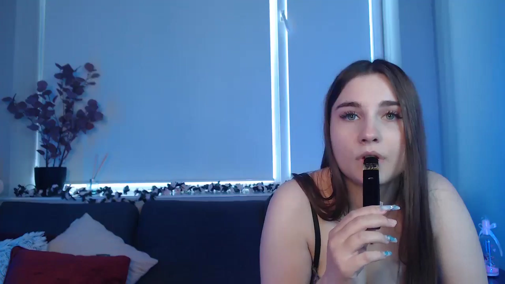 Gallery image thumbnail from LaneyGrey's myfreecams stream on, 08/30/2024, 13:37 image 4 of 20