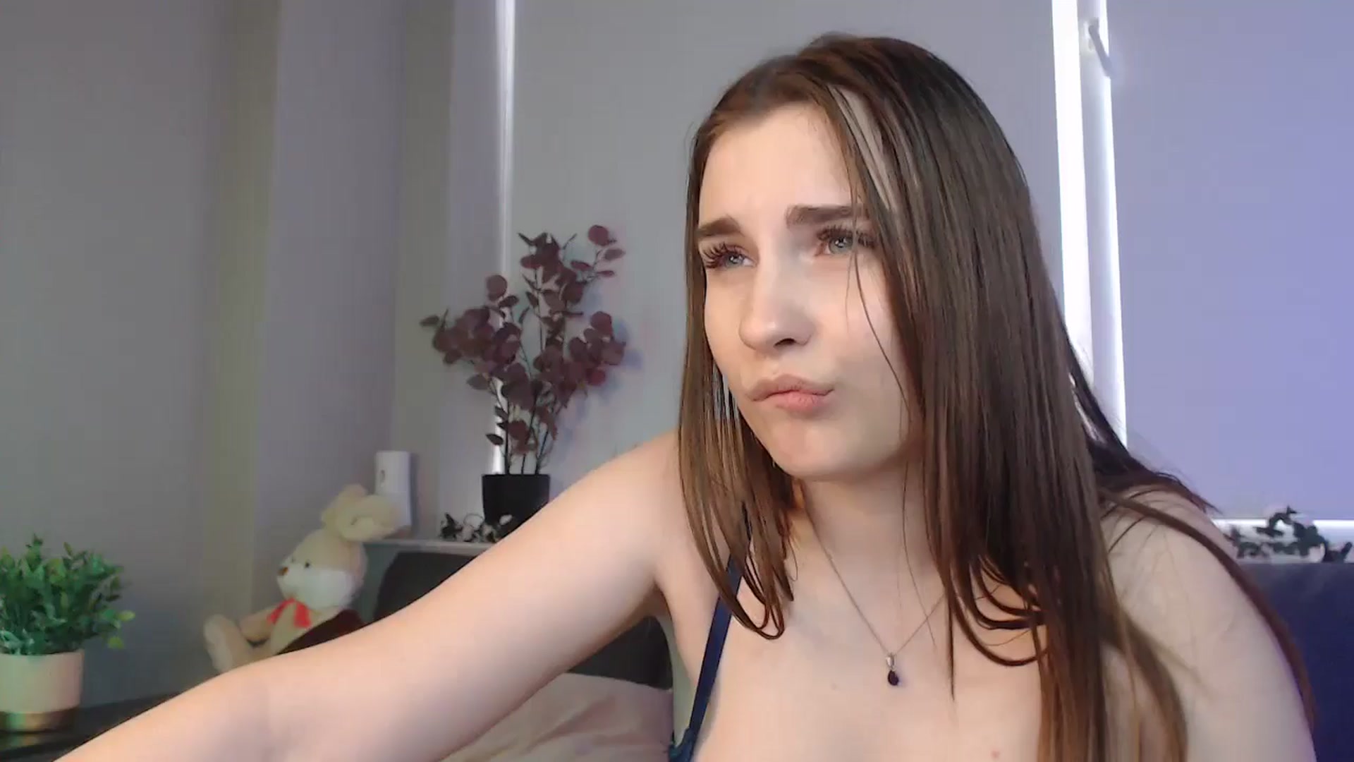 Gallery image thumbnail from LaneyGrey's myfreecams stream on, 09/03/2024, 13:21 image 16 of 20