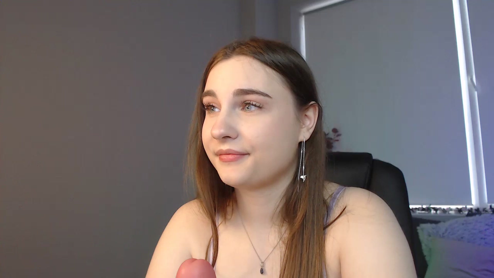 Gallery image thumbnail from LaneyGrey's myfreecams stream on, 09/04/2024, 09:13 image 3 of 20