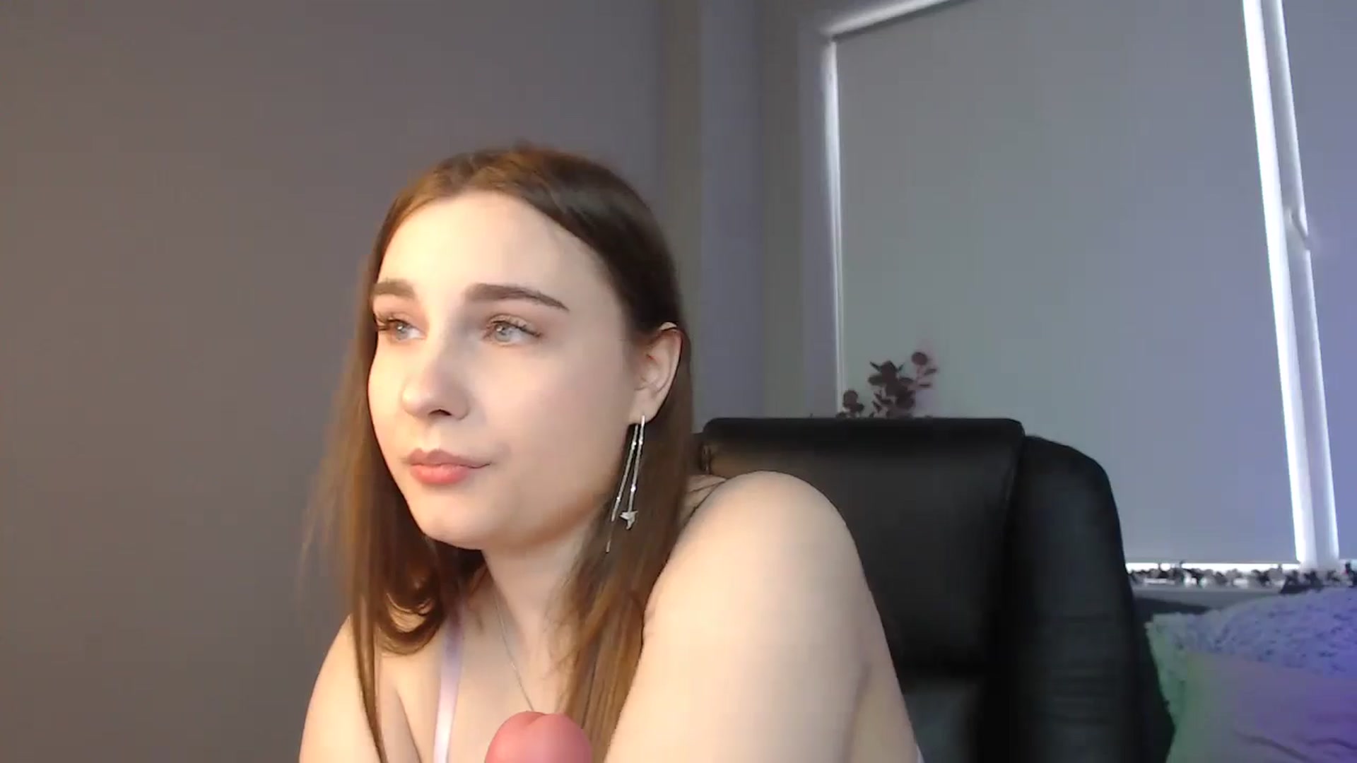 Gallery image thumbnail from LaneyGrey's myfreecams stream on, 09/04/2024, 09:13 image 4 of 20