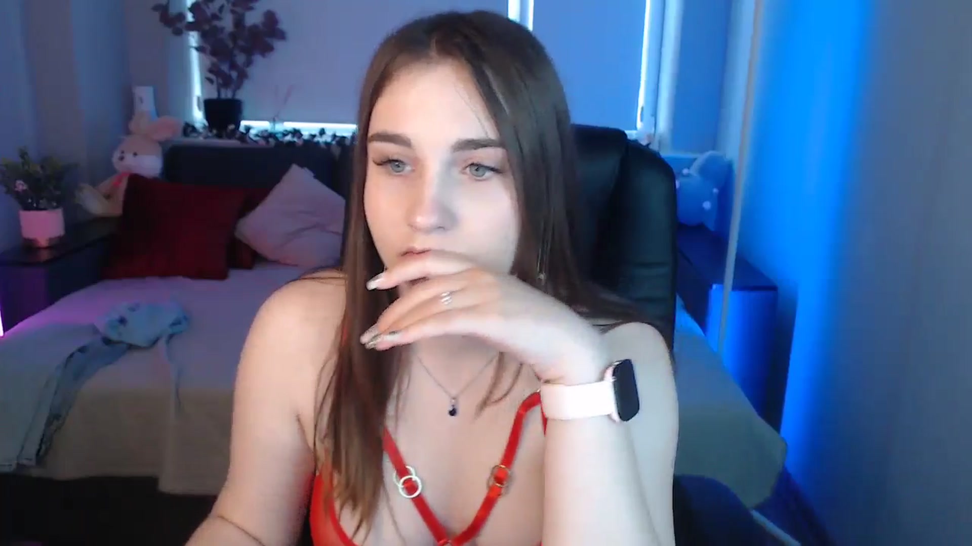 Gallery image thumbnail from LaneyGrey's myfreecams stream on, 09/06/2024, 11:13 image 16 of 20