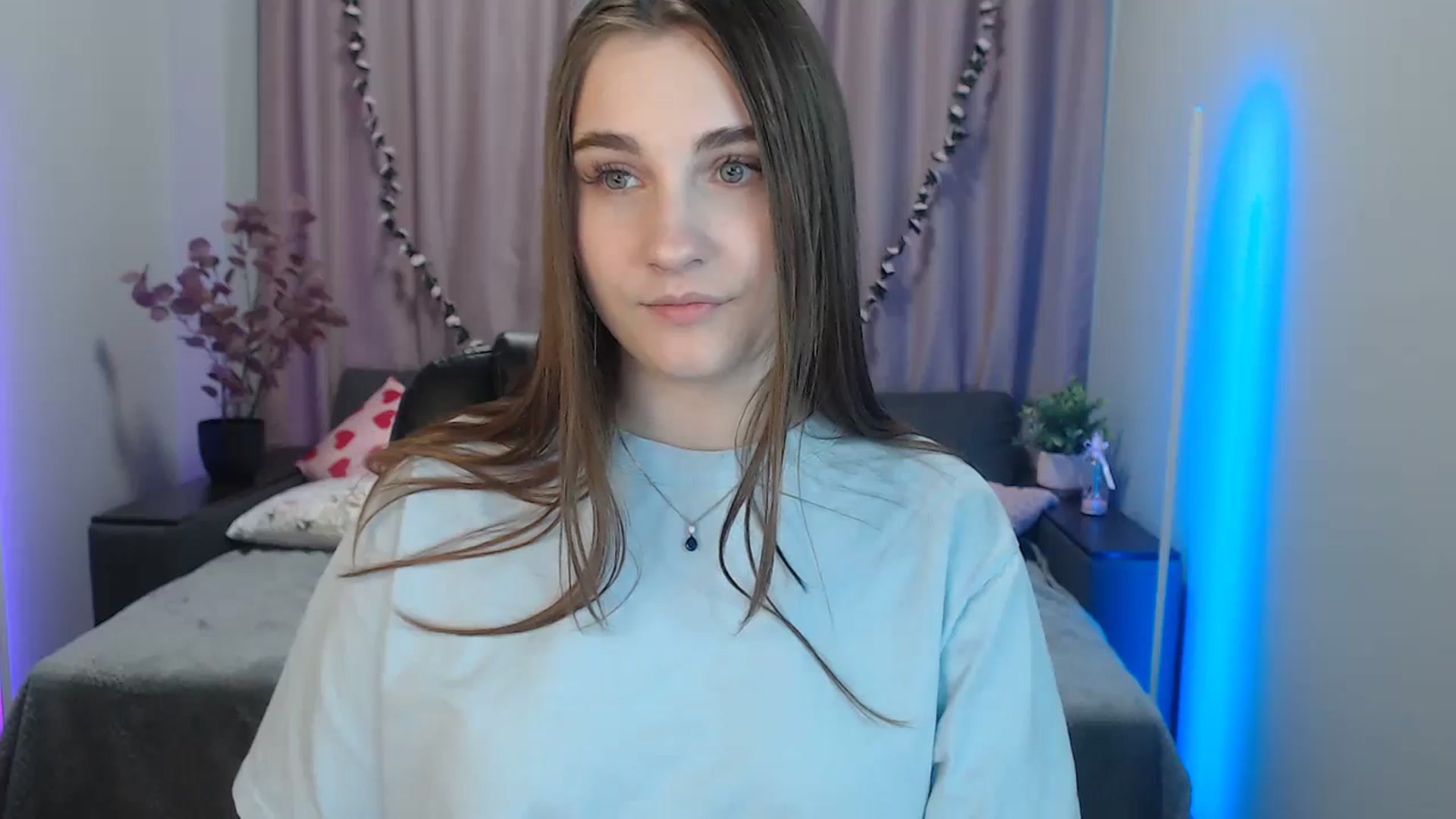 Gallery image thumbnail from LaneyGrey's myfreecams stream on, 09/17/2024, 09:30 image 10 of 20
