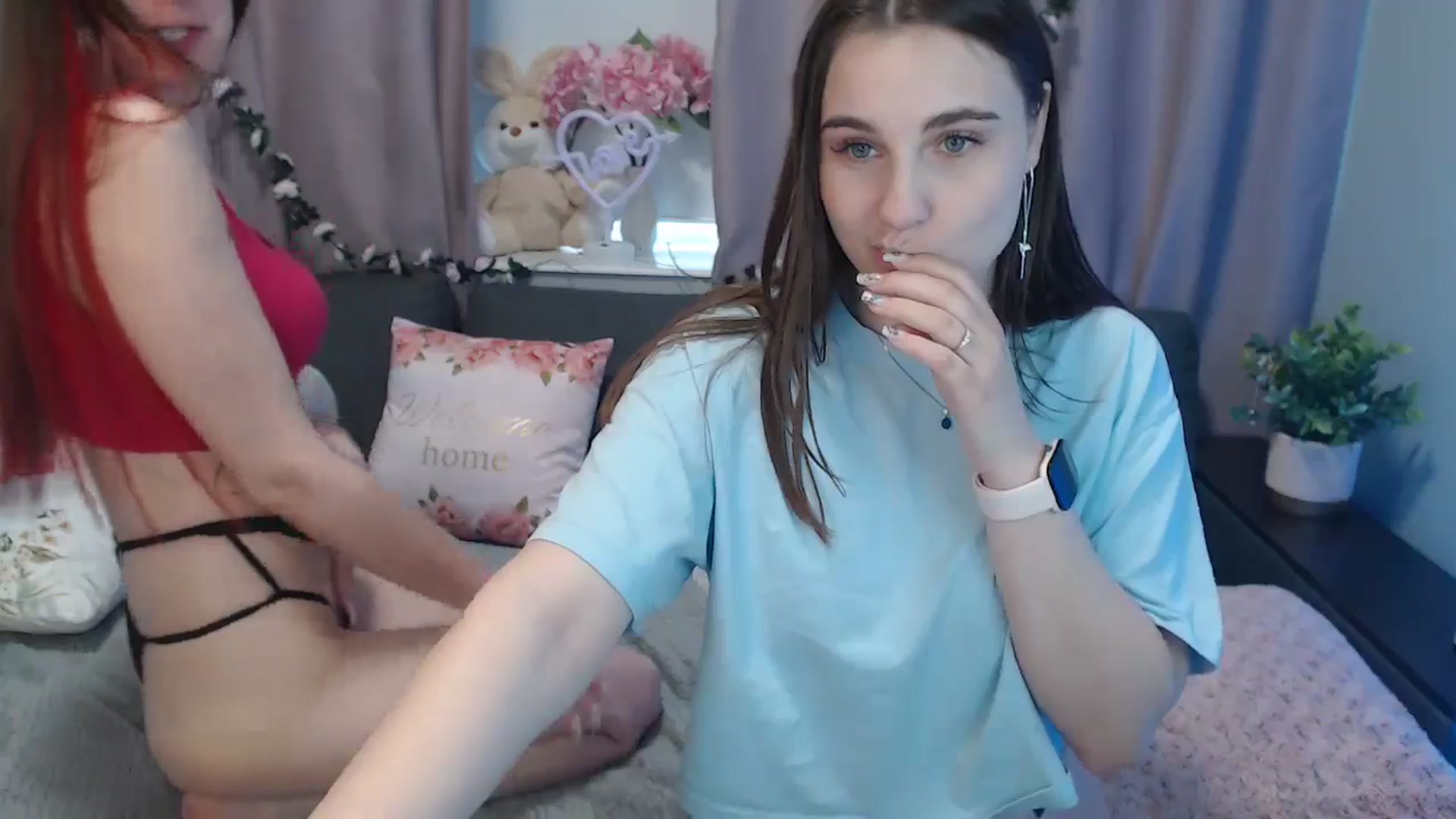 Gallery image thumbnail from LaneyGrey's myfreecams stream on, 09/17/2024, 10:28 image 11 of 20