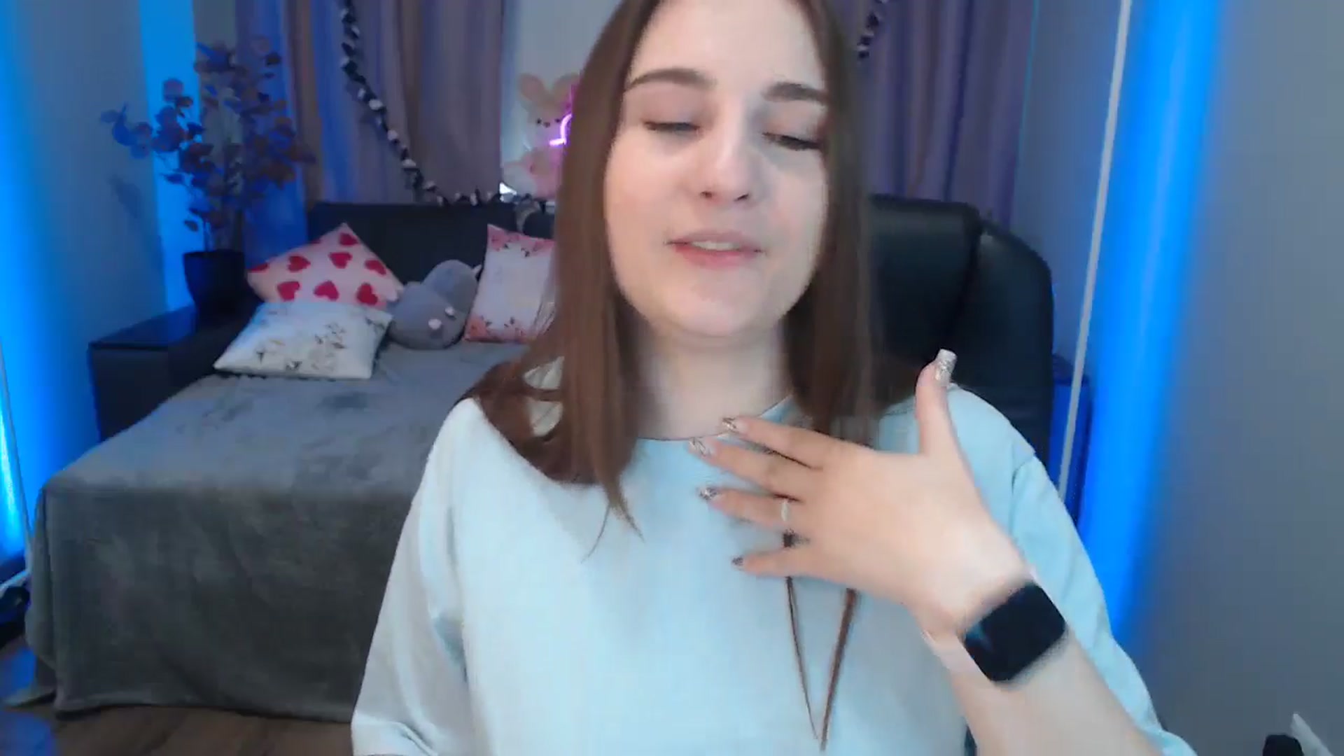 Gallery image thumbnail from LaneyGrey's myfreecams stream on, 09/21/2024, 09:35 image 8 of 20