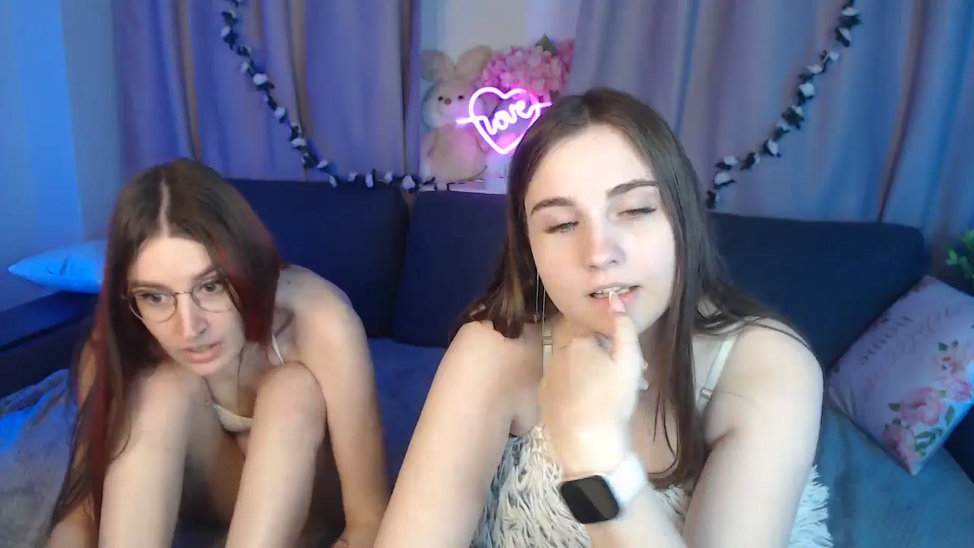 Gallery image thumbnail from LaneyGrey's myfreecams stream on, 10/08/2024, 13:50 image 19 of 20