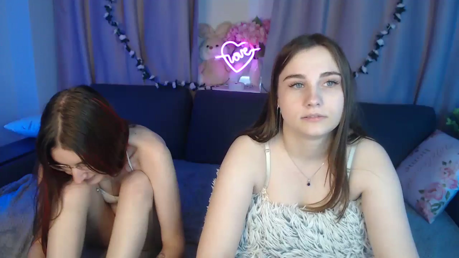 Gallery image thumbnail from LaneyGrey's myfreecams stream on, 10/08/2024, 13:50 image 18 of 20