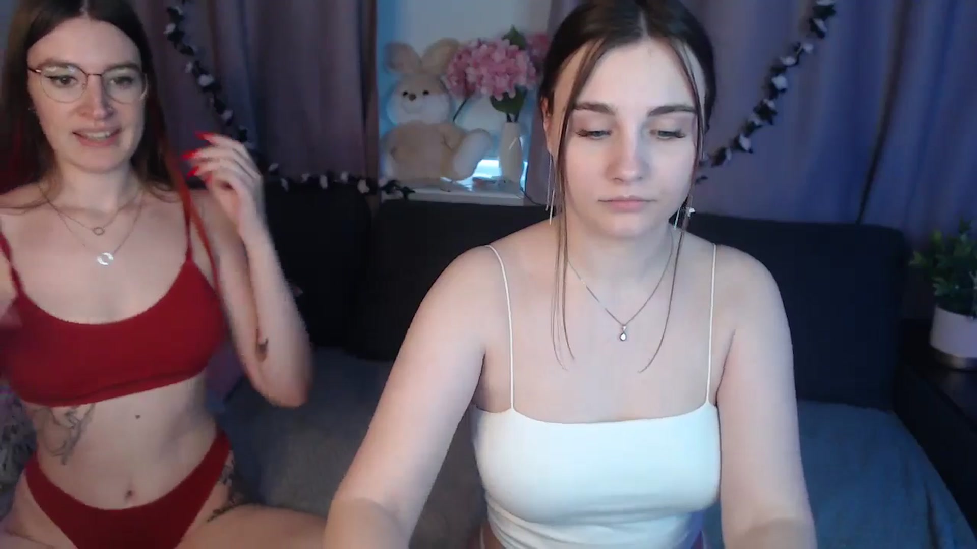 Gallery image thumbnail from LaneyGrey's myfreecams stream on, 10/09/2024, 13:26 image 11 of 20