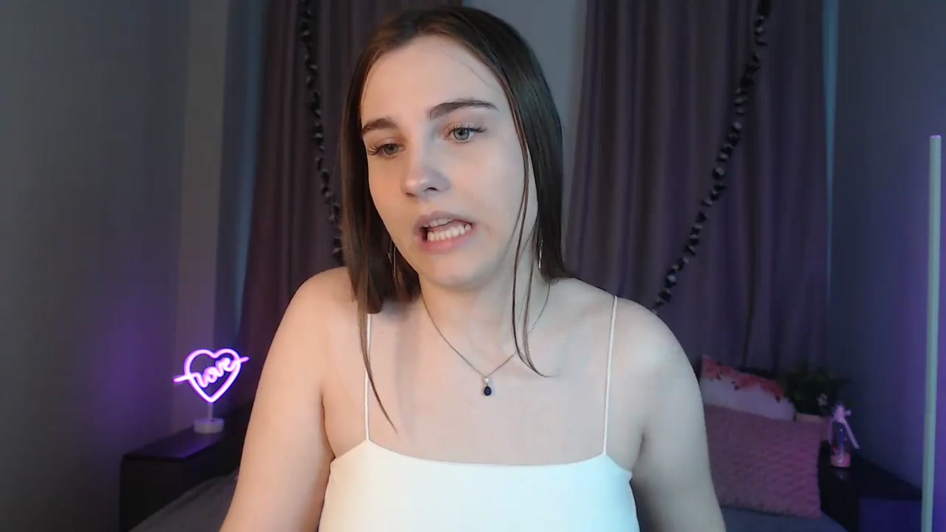 Gallery image thumbnail from LaneyGrey's myfreecams stream on, 10/15/2024, 09:25 image 10 of 20