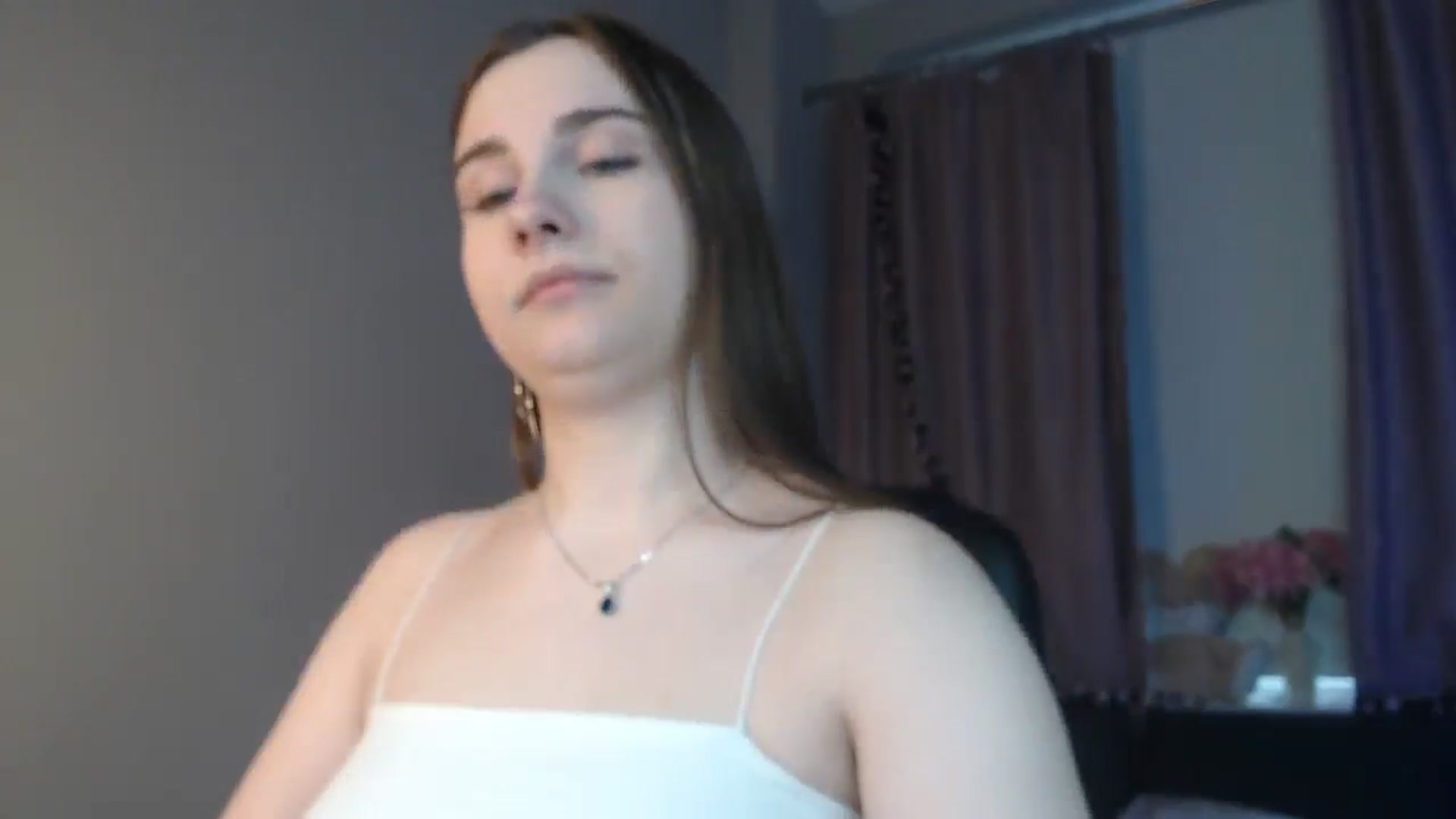 Gallery image thumbnail from LaneyGrey's myfreecams stream on, 10/15/2024, 13:14 image 3 of 20