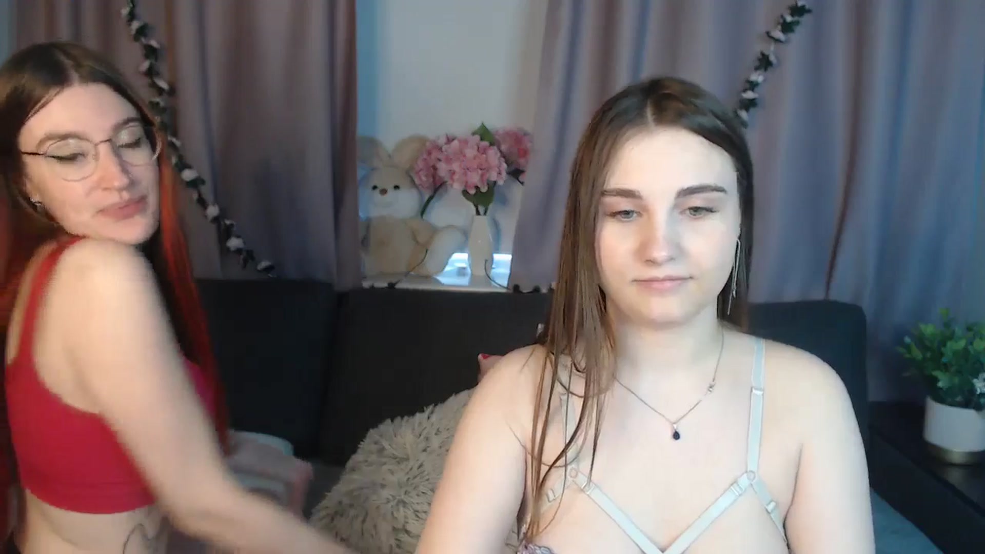 Gallery image thumbnail from LaneyGrey's myfreecams stream on, 10/20/2024, 12:06 image 8 of 20