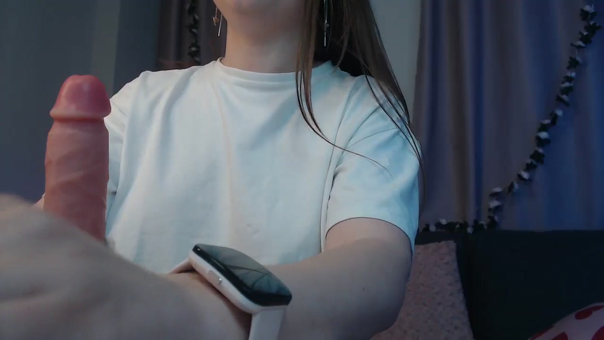Gallery image thumbnail from LaneyGrey's myfreecams stream on, 10/22/2024, 11:17 image 19 of 20