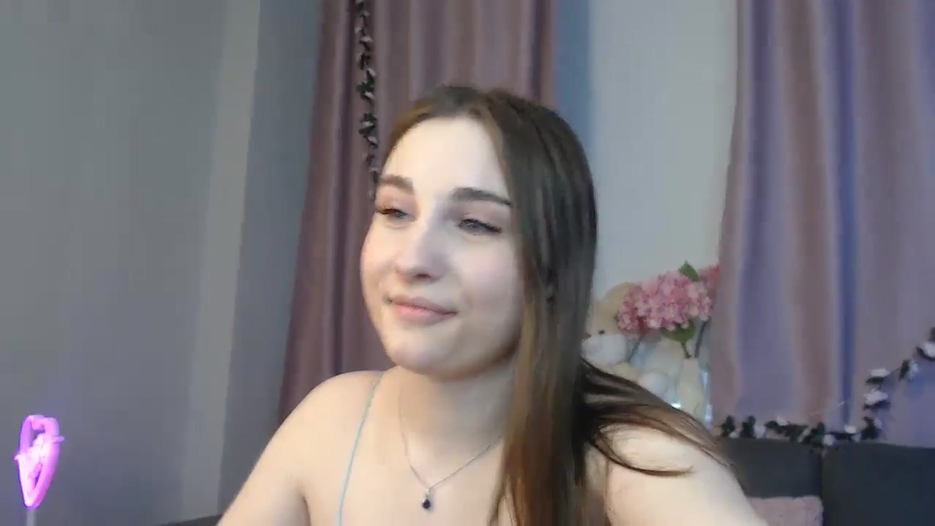 Gallery image thumbnail from LaneyGrey's myfreecams stream on, 10/25/2024, 11:39 image 11 of 20