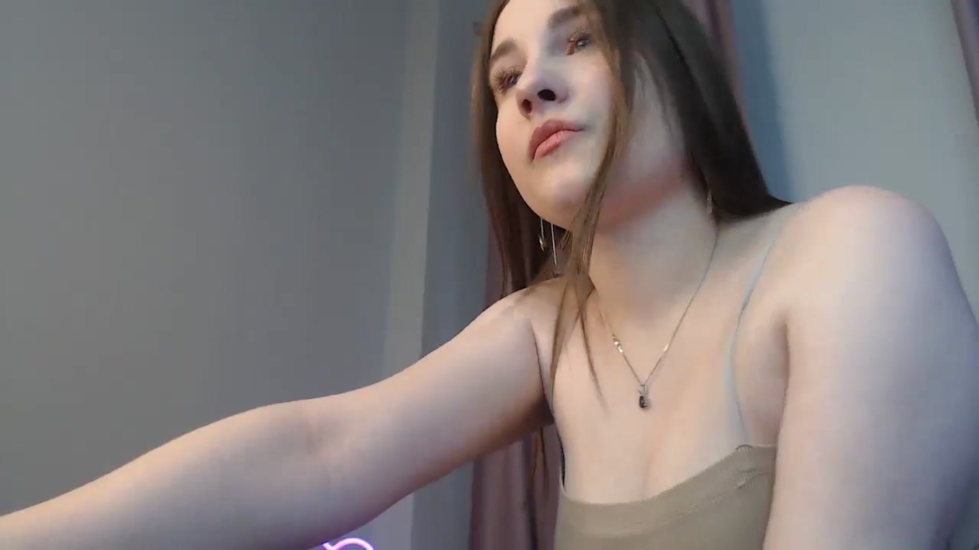 Gallery image thumbnail from LaneyGrey's myfreecams stream on, 11/04/2024, 11:29 image 2 of 20