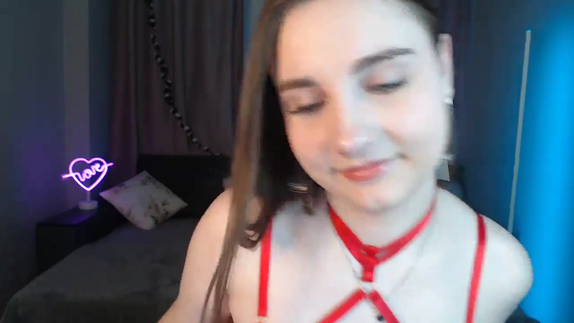 Gallery image thumbnail from LaneyGrey's myfreecams stream on, 11/09/2024, 09:48 image 19 of 20