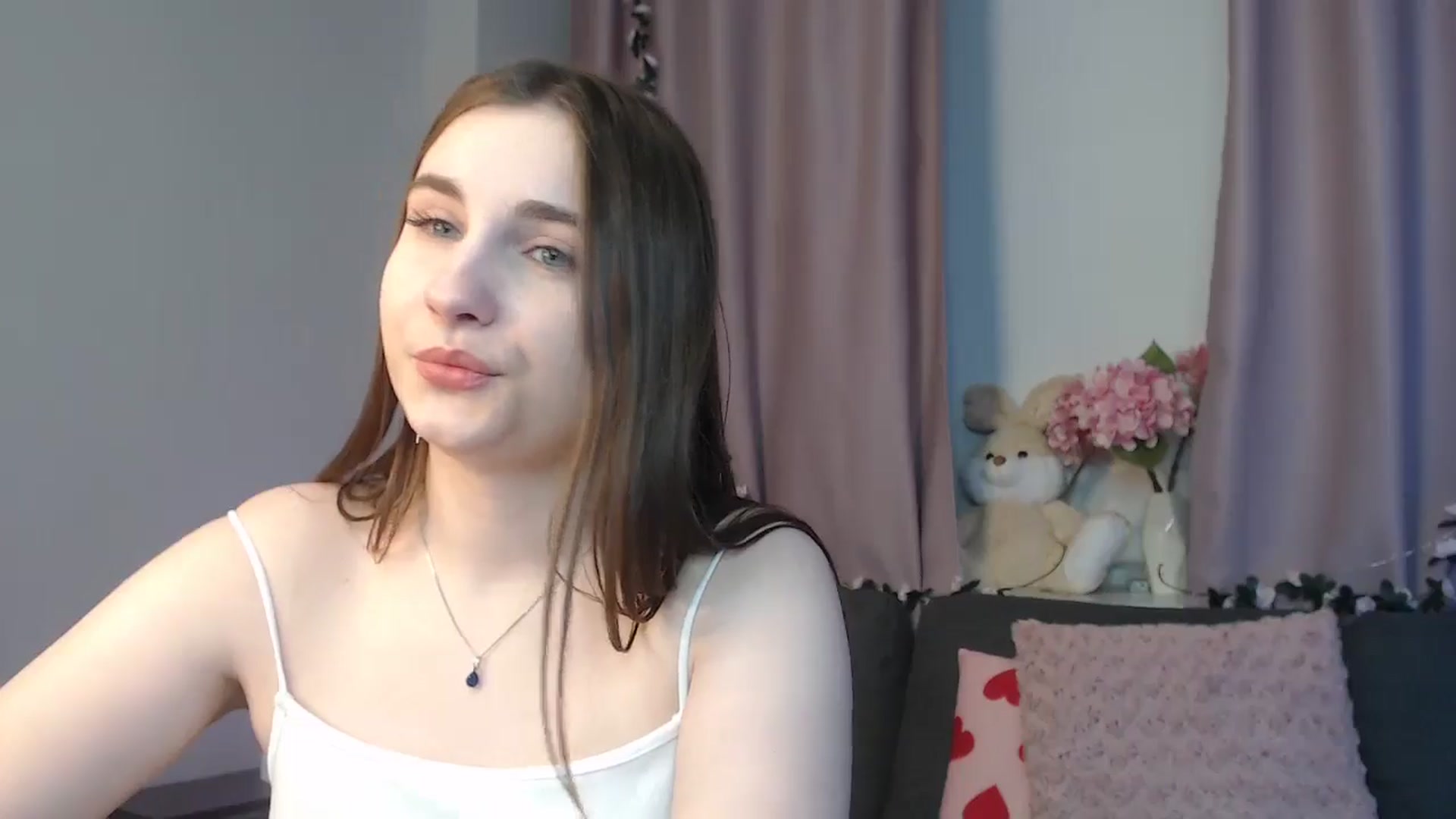 Gallery image thumbnail from LaneyGrey's myfreecams stream on, 11/12/2024, 14:49 image 12 of 20