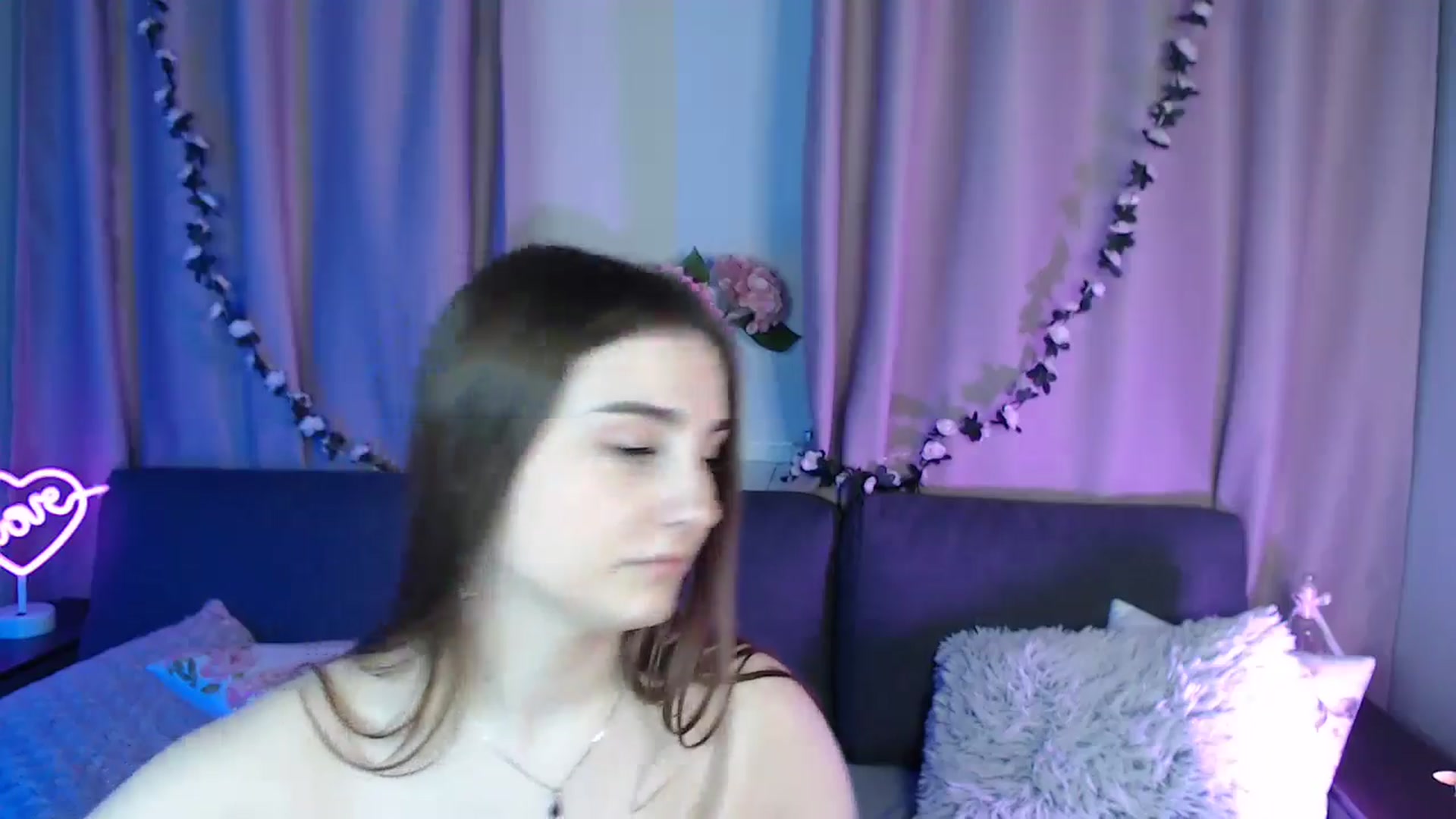 Gallery image thumbnail from LaneyGrey's myfreecams stream on, 12/10/2024, 13:29 image 19 of 20
