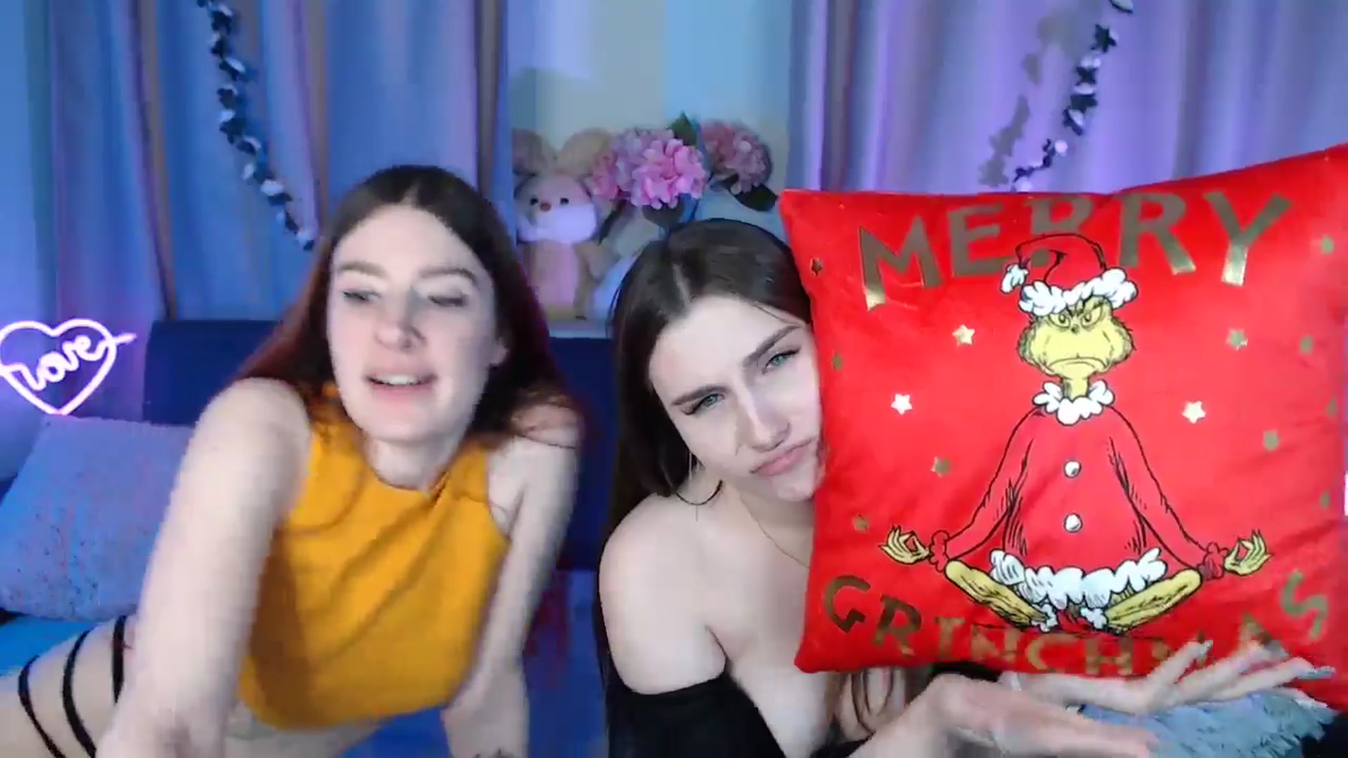 Gallery image thumbnail from LaneyGrey's myfreecams stream on, 12/16/2024, 14:51 image 6 of 20