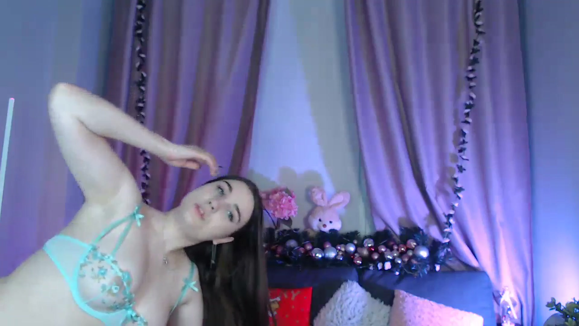 Gallery image thumbnail from LaneyGrey's myfreecams stream on, 12/21/2024, 13:59 image 6 of 20