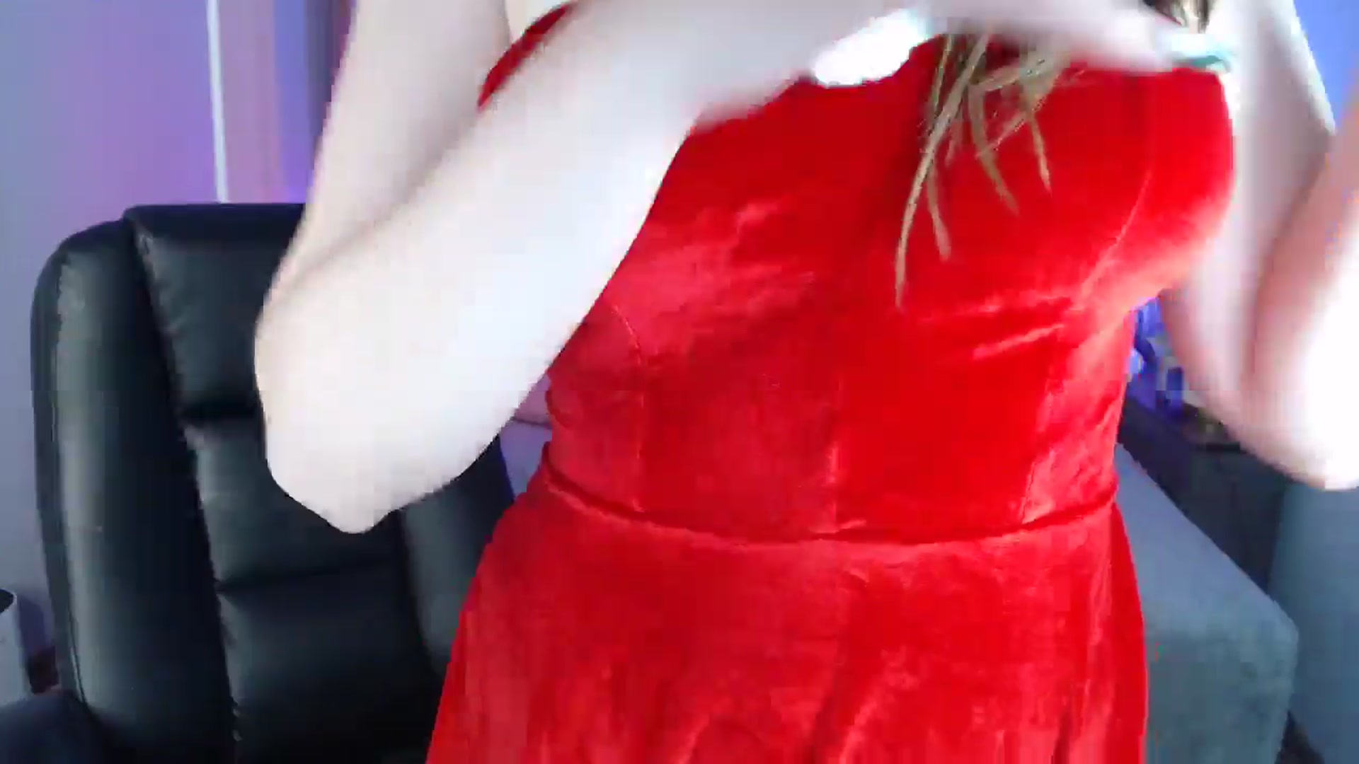 Gallery image thumbnail from LaneyGrey's myfreecams stream on, 12/25/2024, 13:53 image 11 of 20