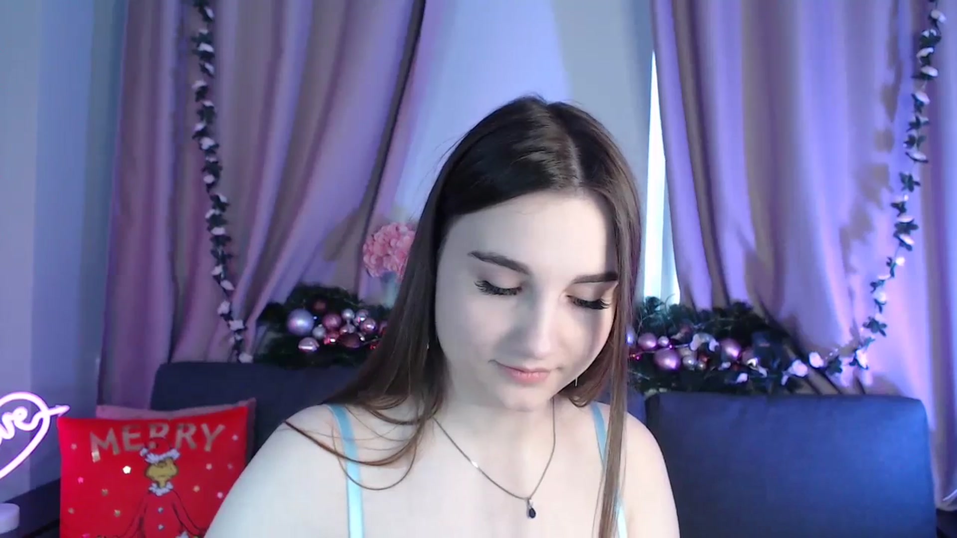 Gallery image thumbnail from LaneyGrey's myfreecams stream on, 01/04/2025, 09:57 image 4 of 20