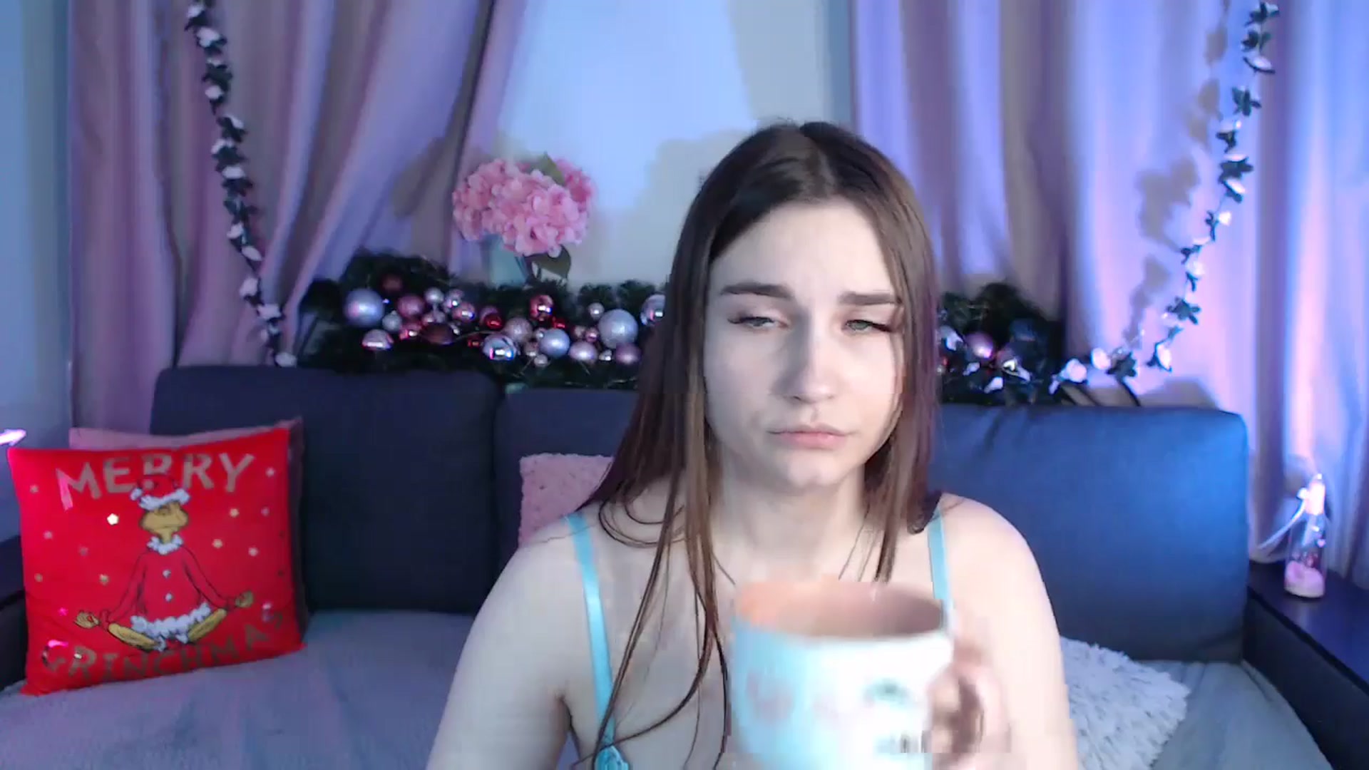 Gallery image thumbnail from LaneyGrey's myfreecams stream on, 01/04/2025, 12:23 image 7 of 20