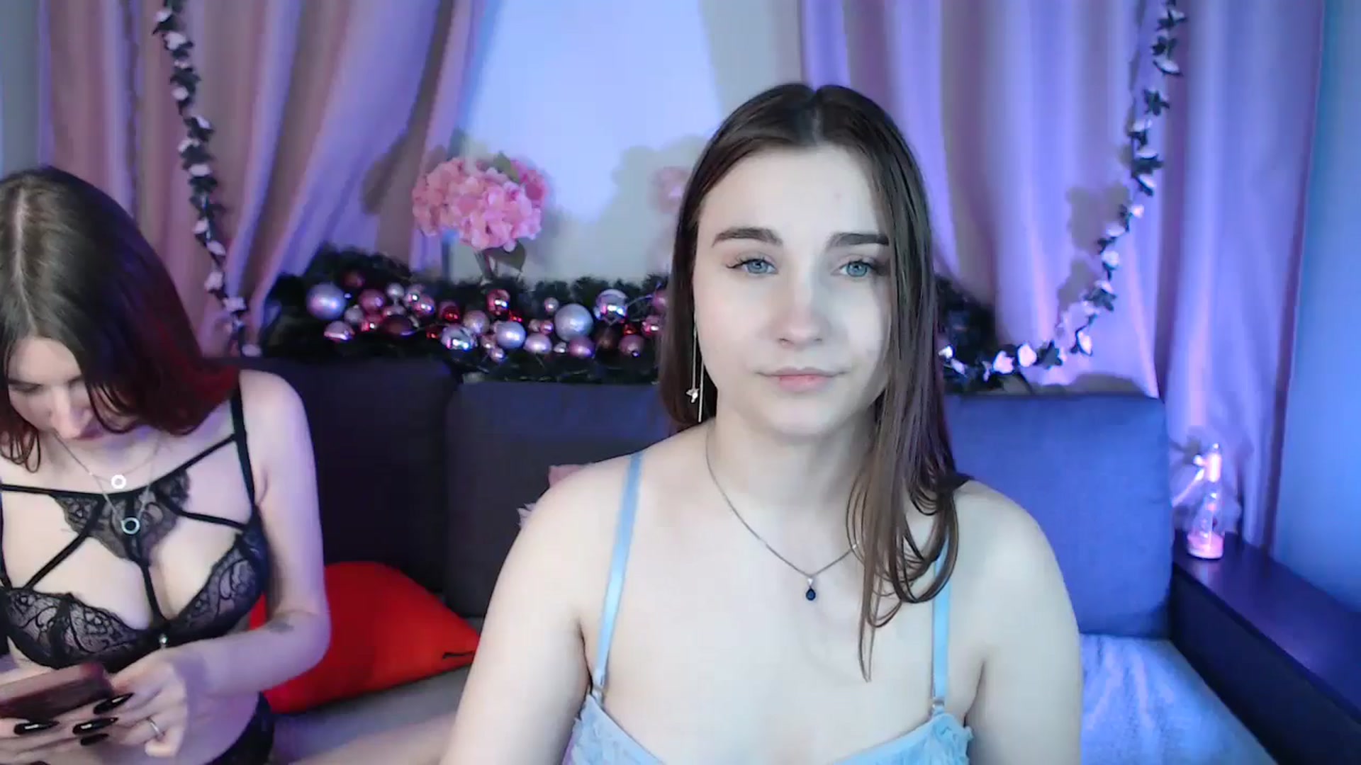 Gallery image thumbnail from LaneyGrey's myfreecams stream on, 01/15/2025, 13:16 image 10 of 20